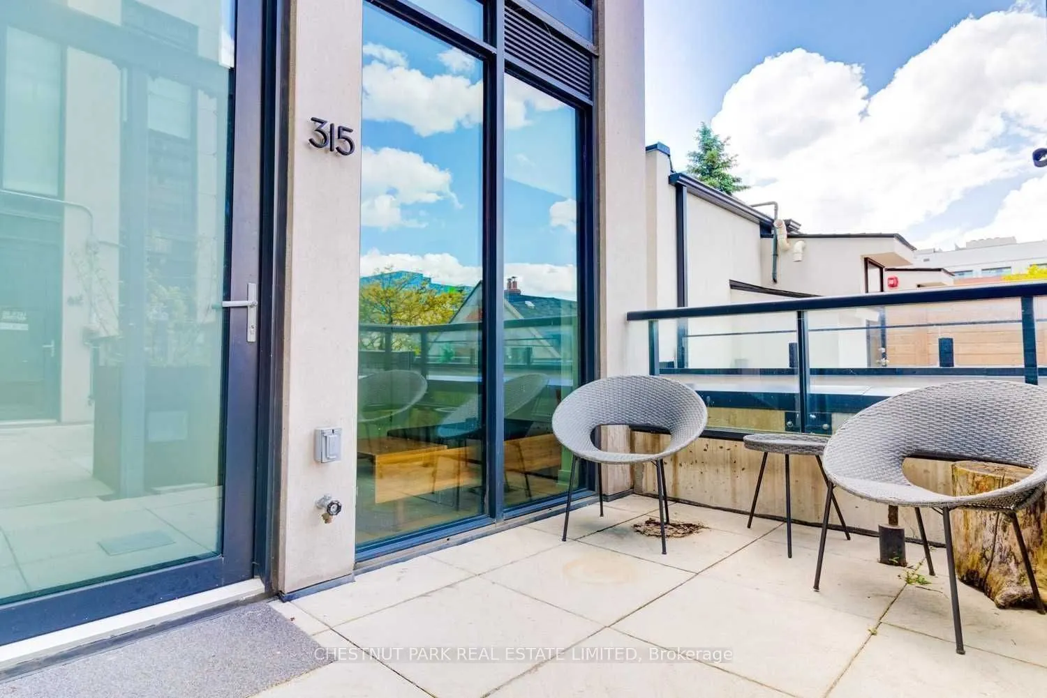 8 Dovercourt Road, #315