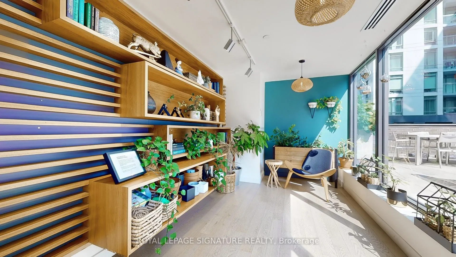 111 Bathurst Street, #1505