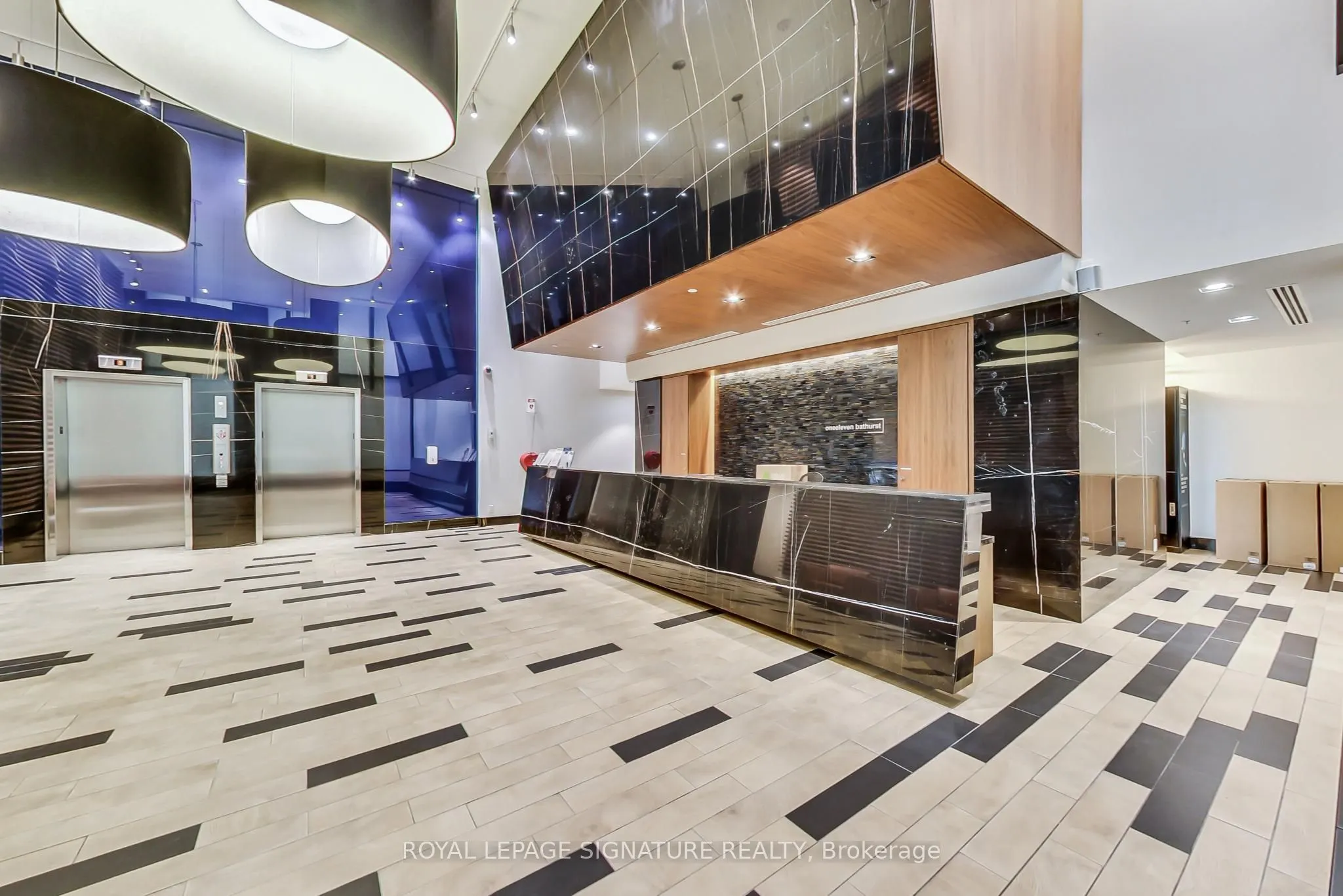 111 Bathurst Street, #1505
