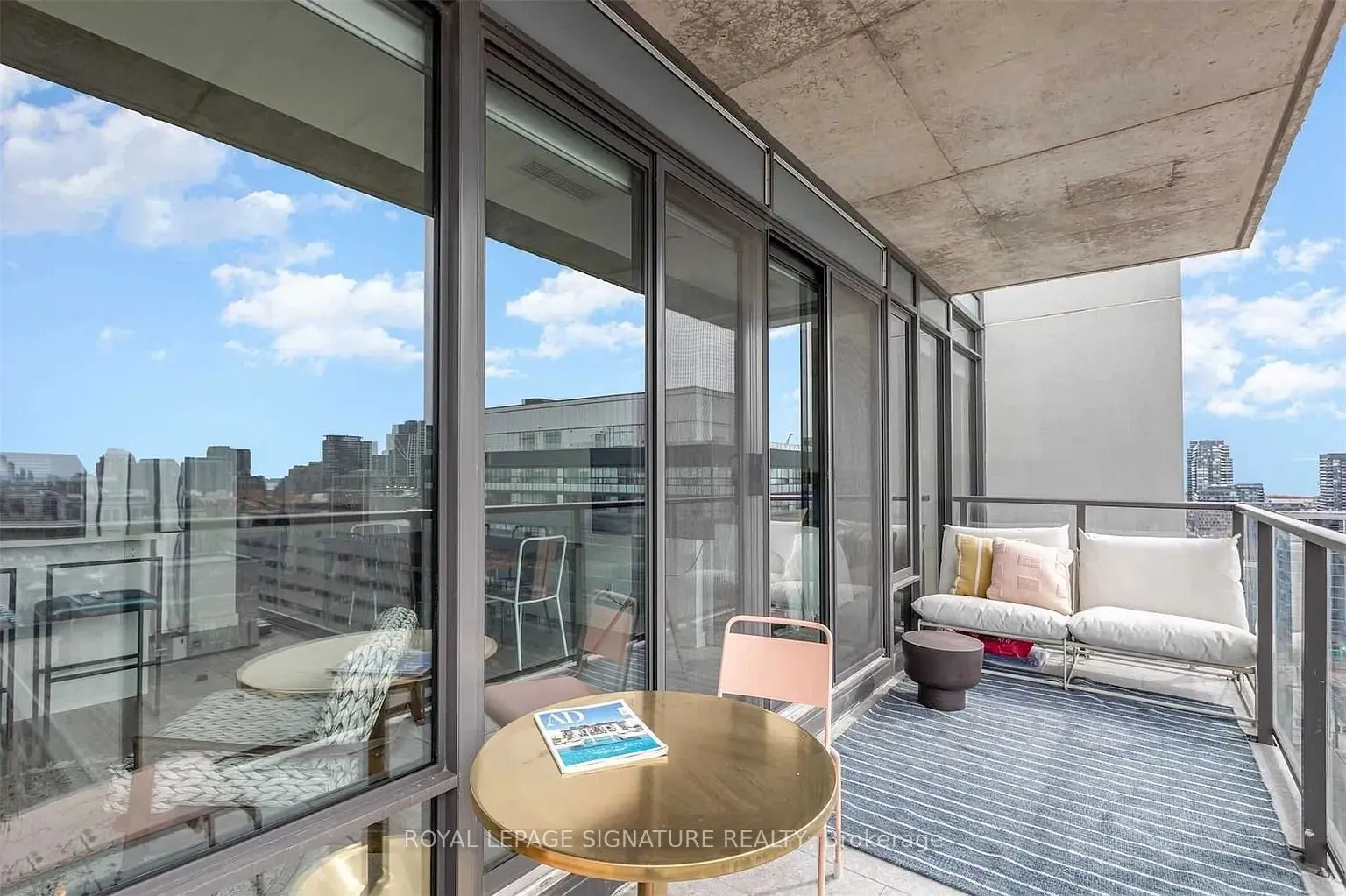 111 Bathurst Street, #1505