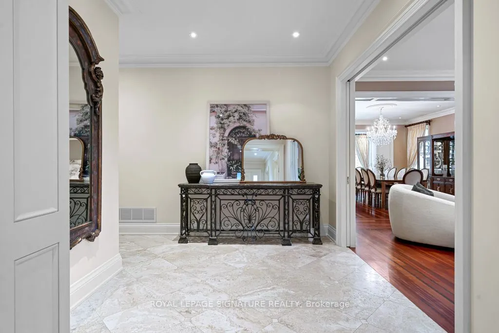 428 Glengrove Avenue