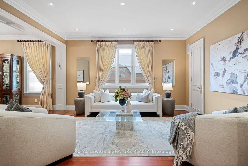 428 Glengrove Avenue