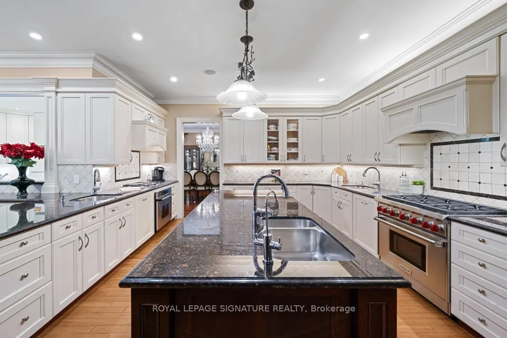 428 Glengrove Avenue