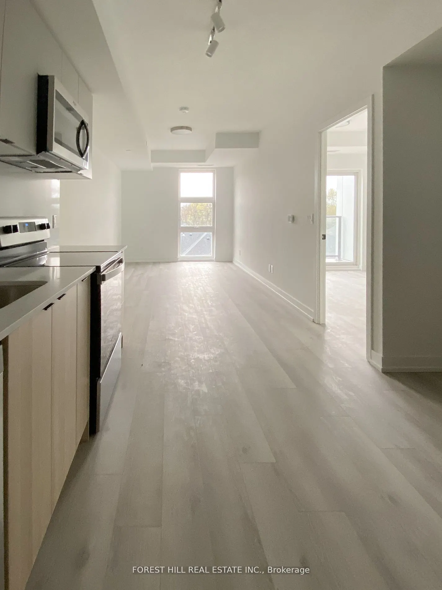 2000 Bathurst Street, #410