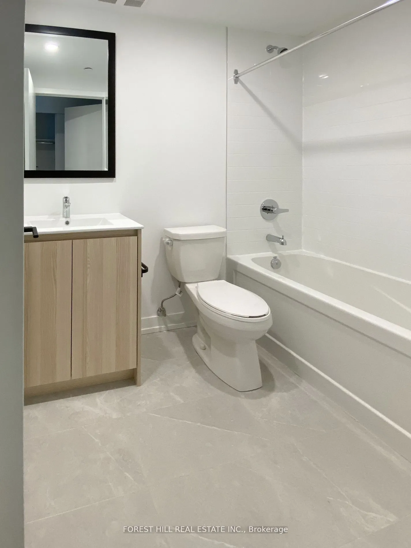 2000 Bathurst Street, #410