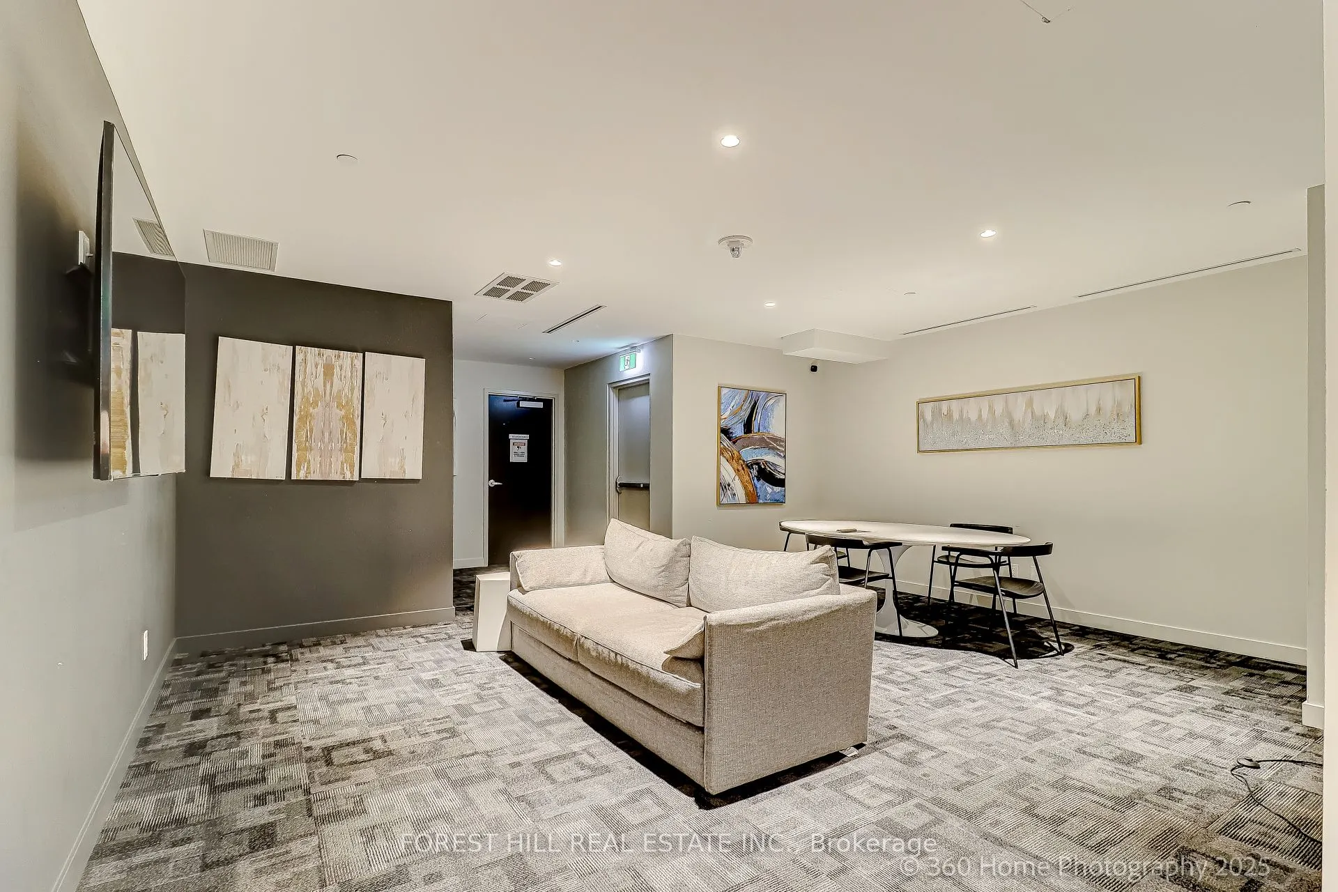 55 Ontario Street, #803