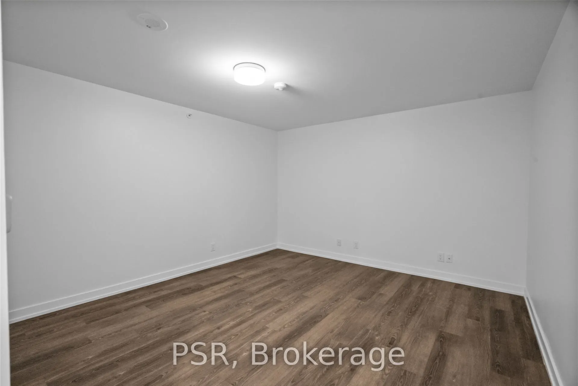 11 Ordnance Street, #319