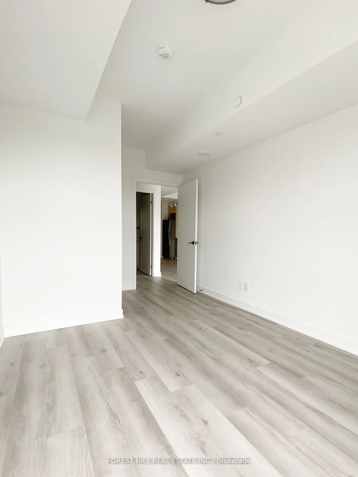 2000 Bathurst Street, #409