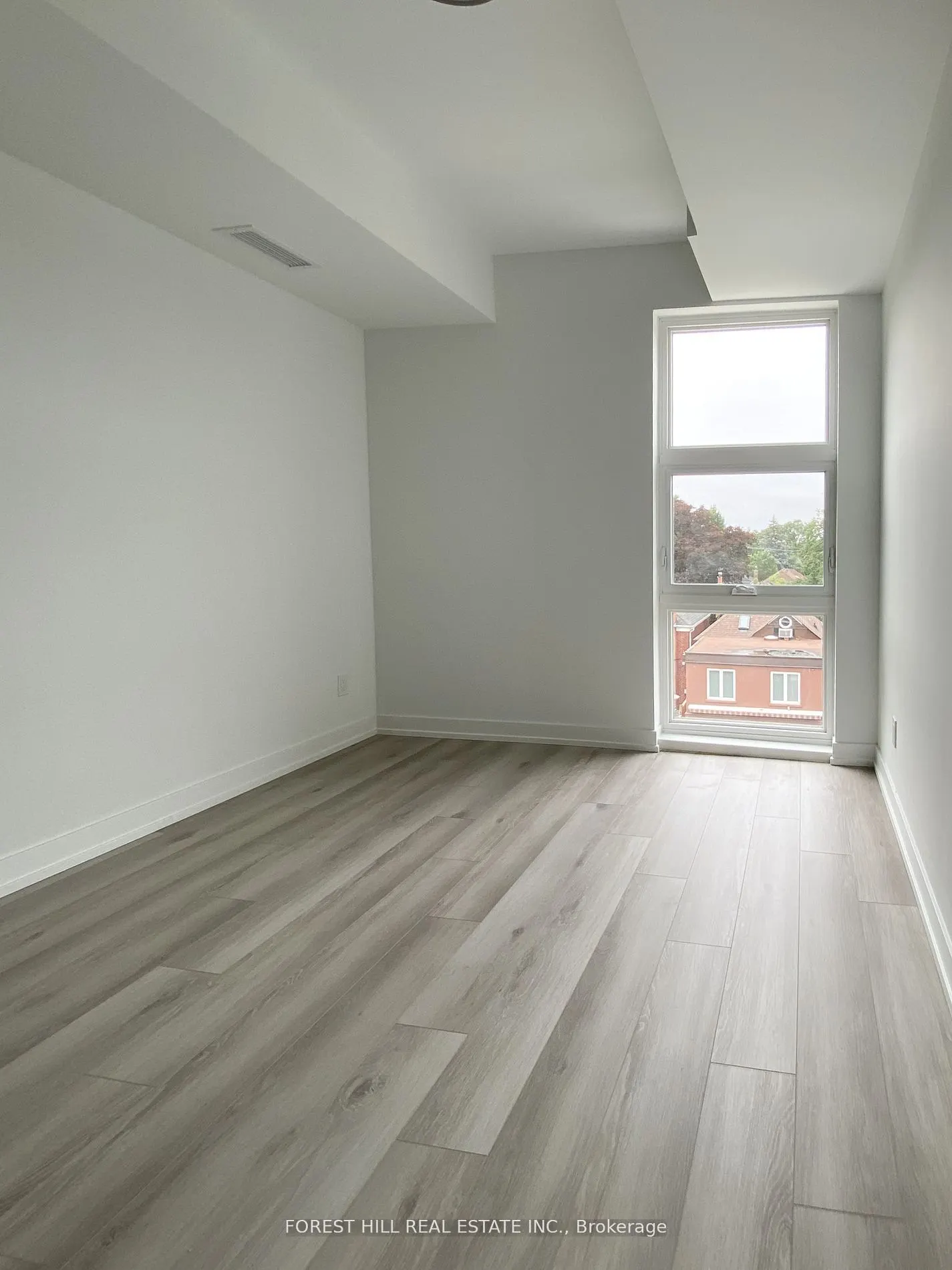 2000 Bathurst Street, #409