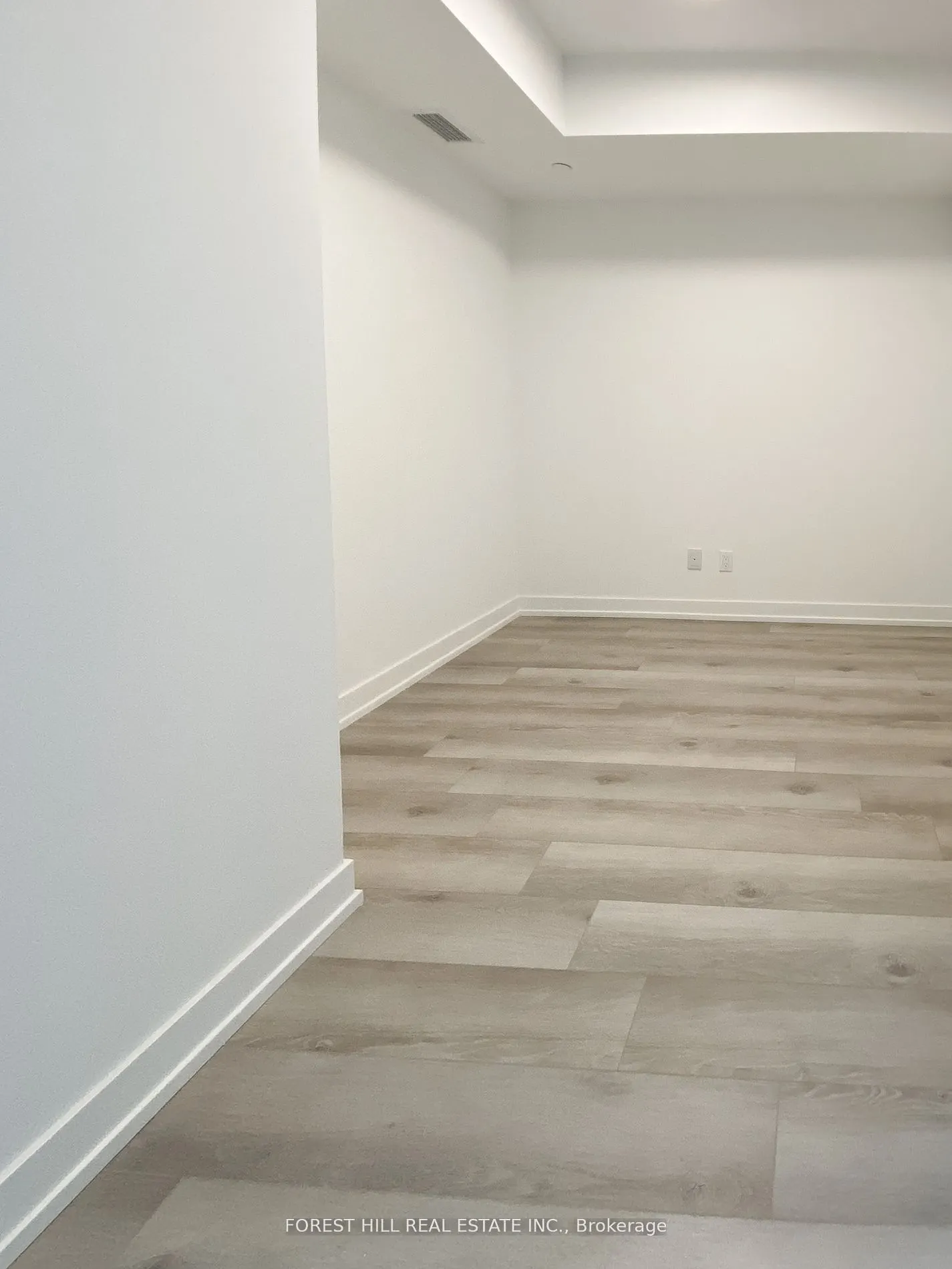 2000 Bathurst Street, #409