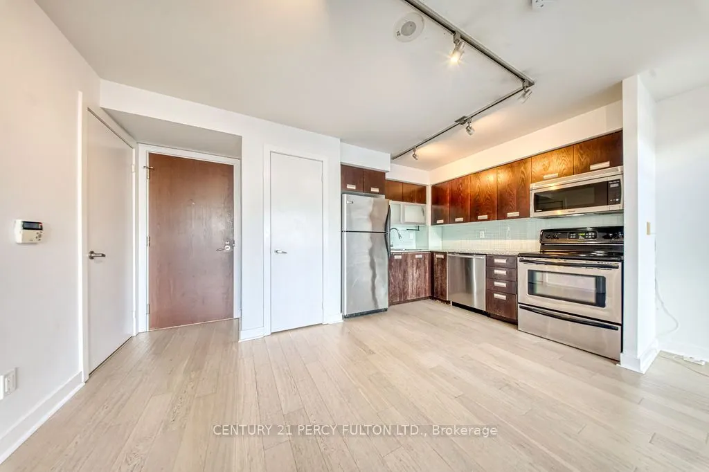 80 Western Battery Road, #411