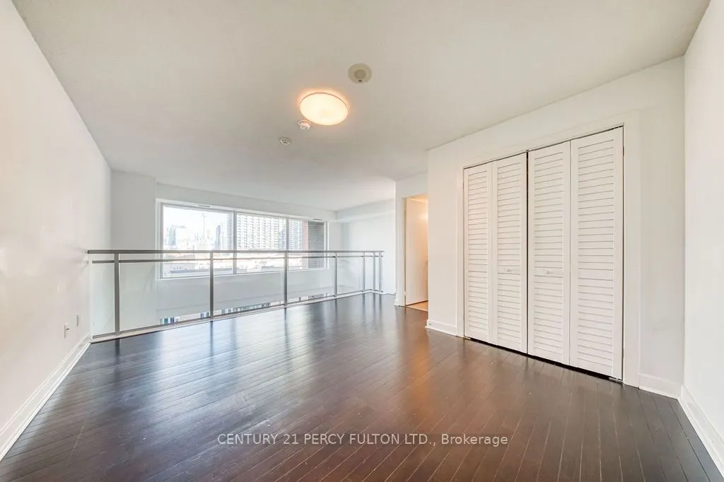 80 Western Battery Road, #411
