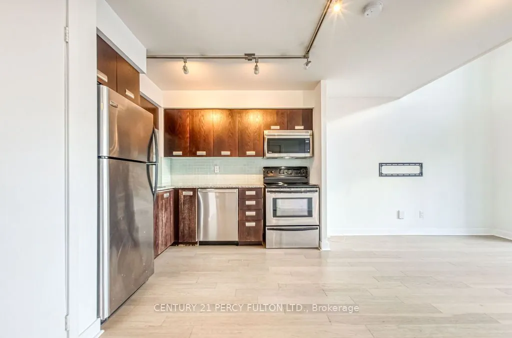 80 Western Battery Road, #411