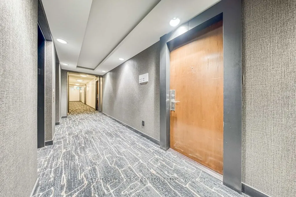80 Western Battery Road, #411