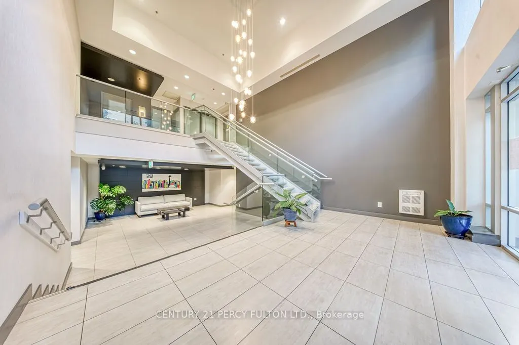 80 Western Battery Road, #411