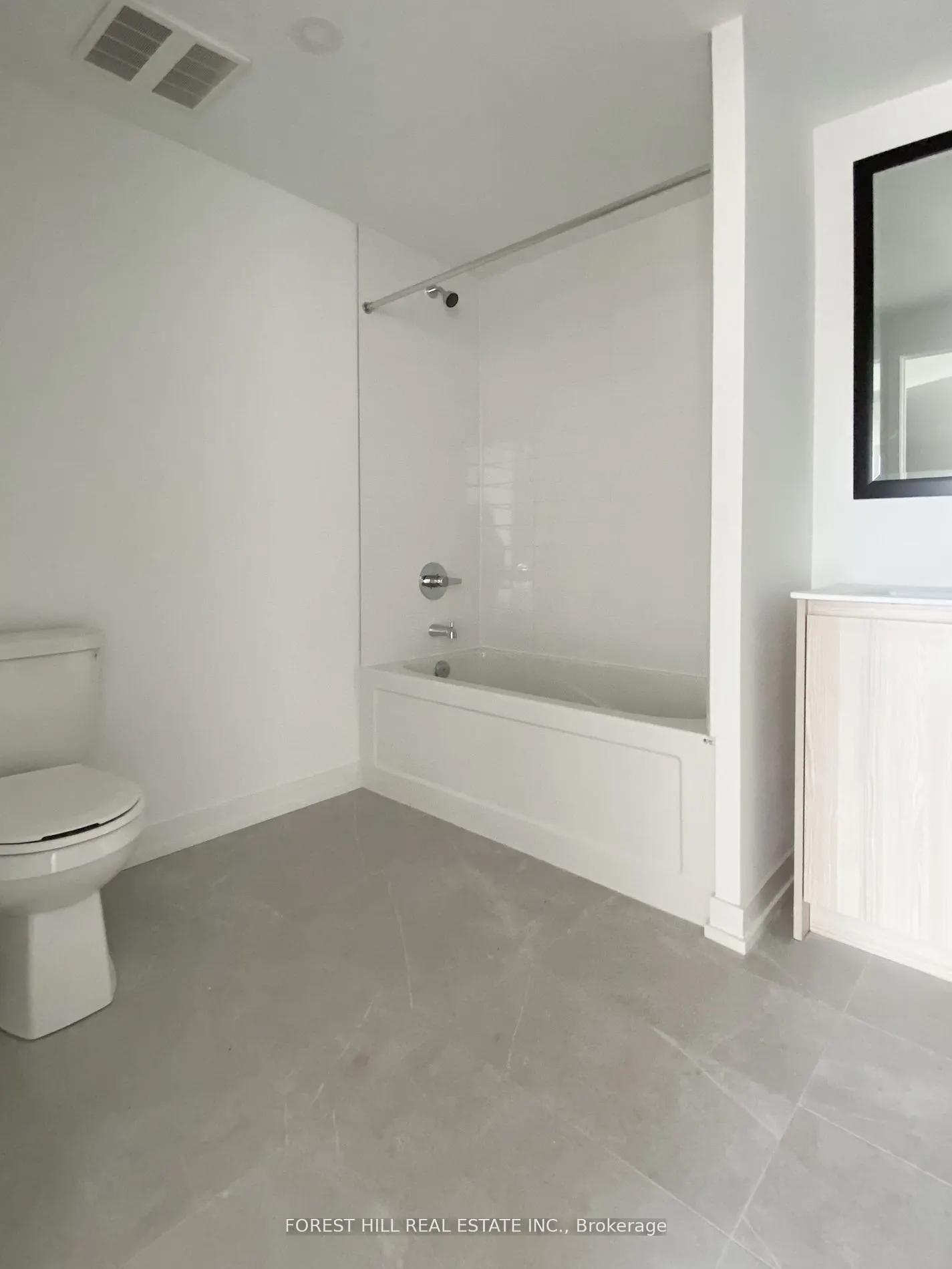 2000 Bathurst Street, #309