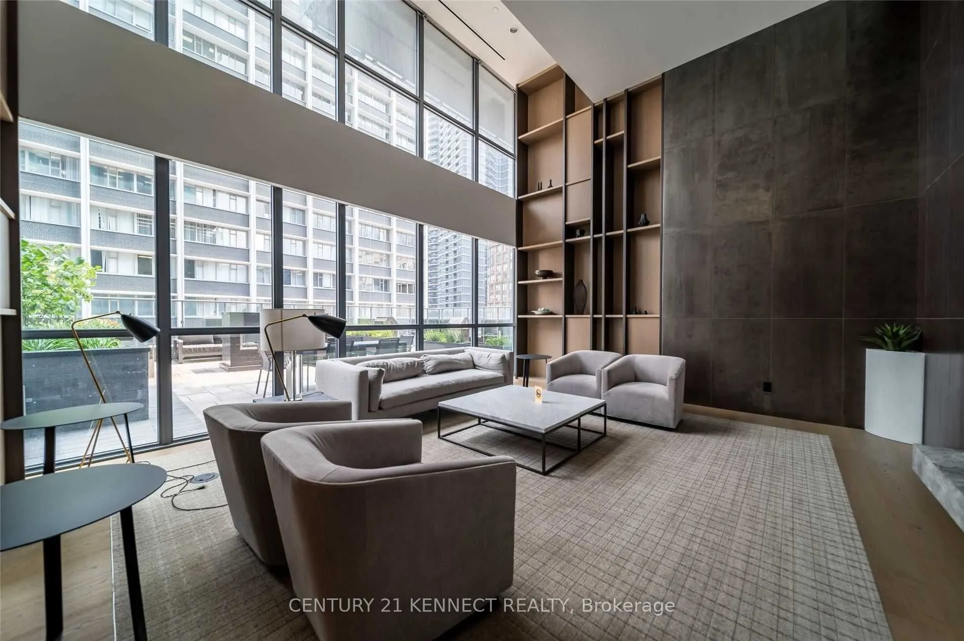 7 Grenville Street, #2413
