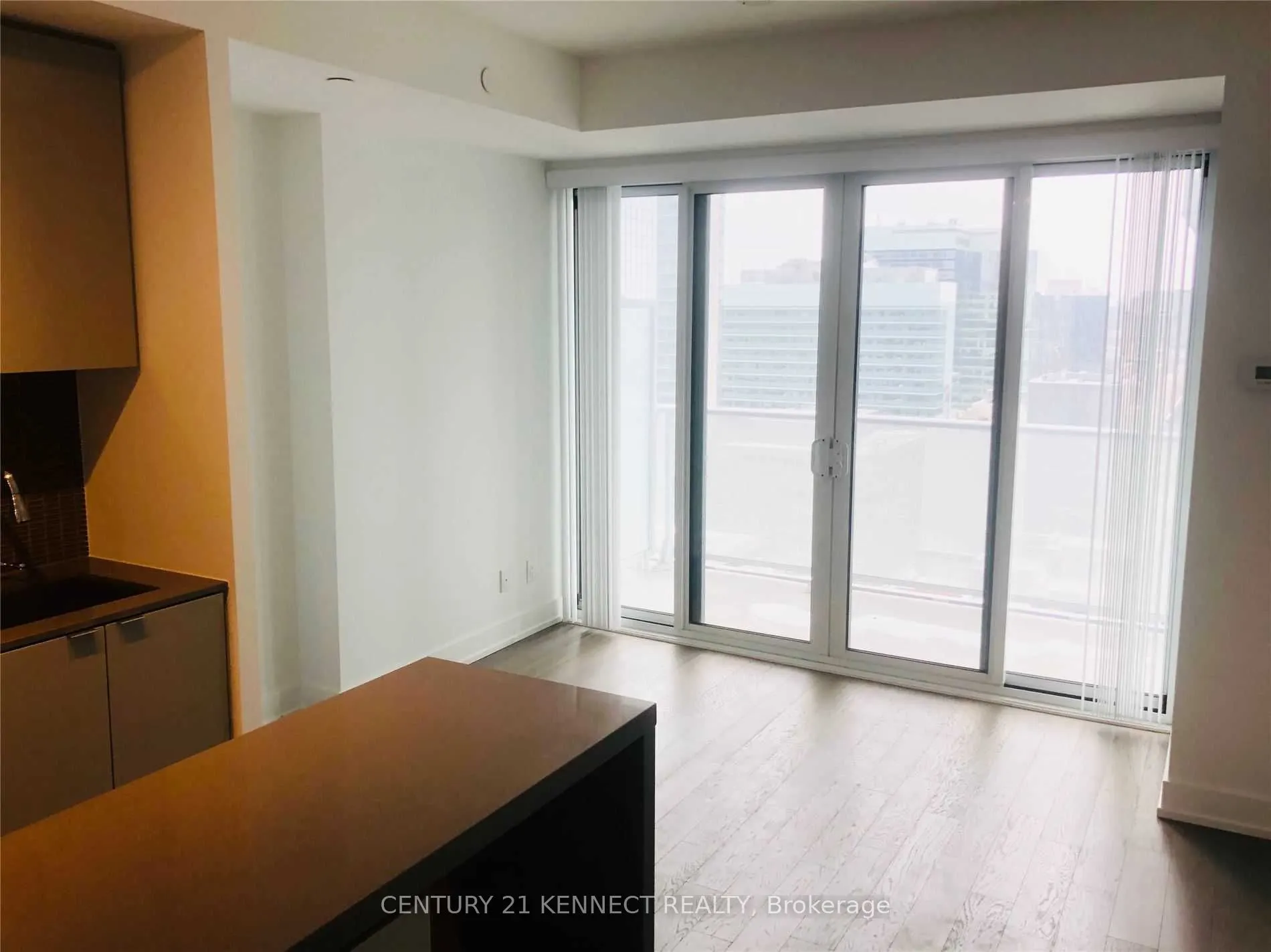 7 Grenville Street, #2413