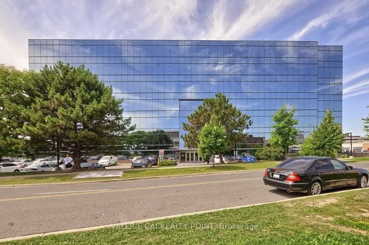 18 Wynford Dr Drive, #113