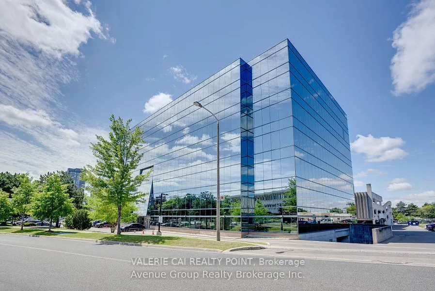 18 Wynford Dr Drive, #113