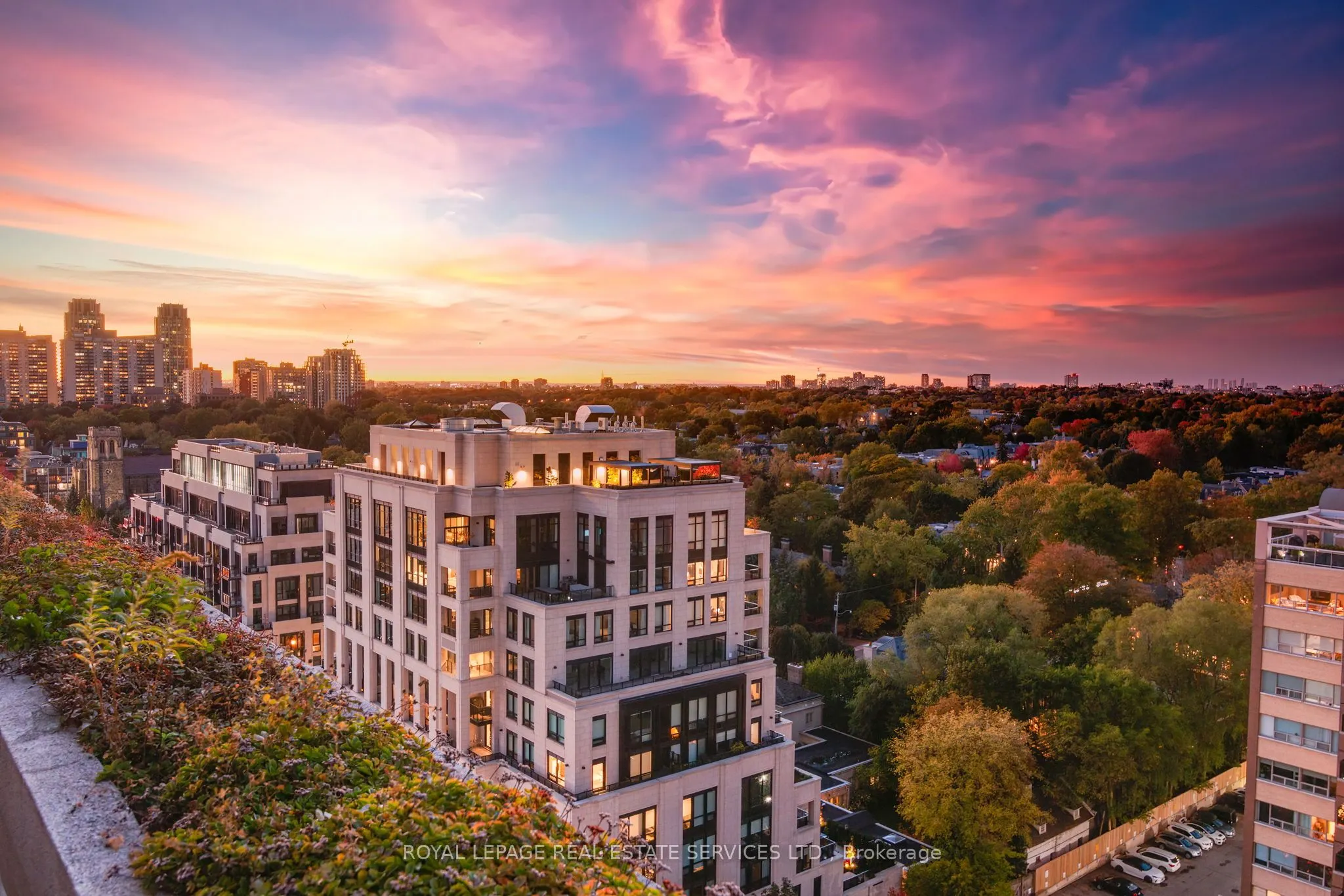 155 St Clair Avenue W, #1701