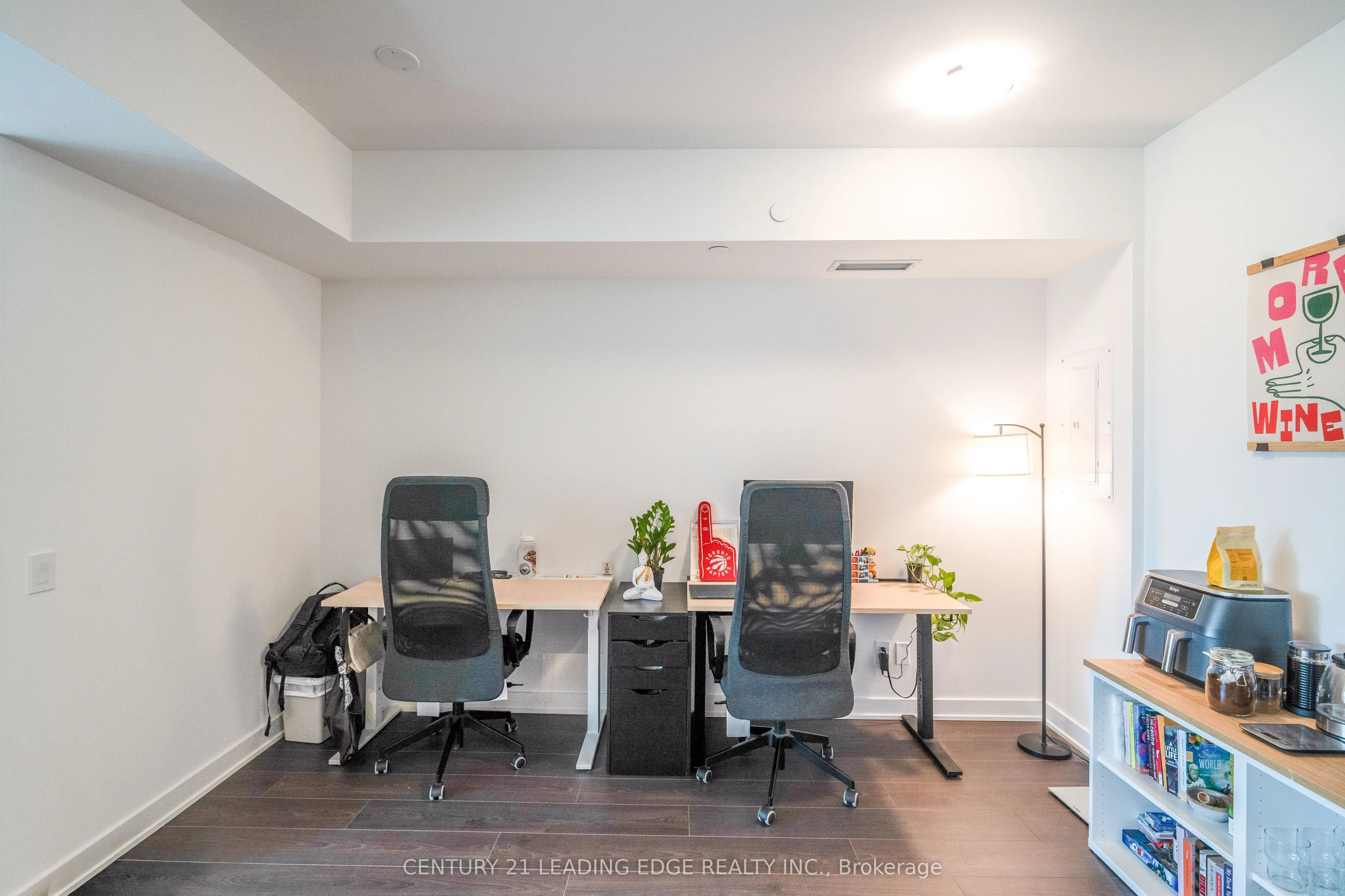 543 RICHMOND Street W, #712