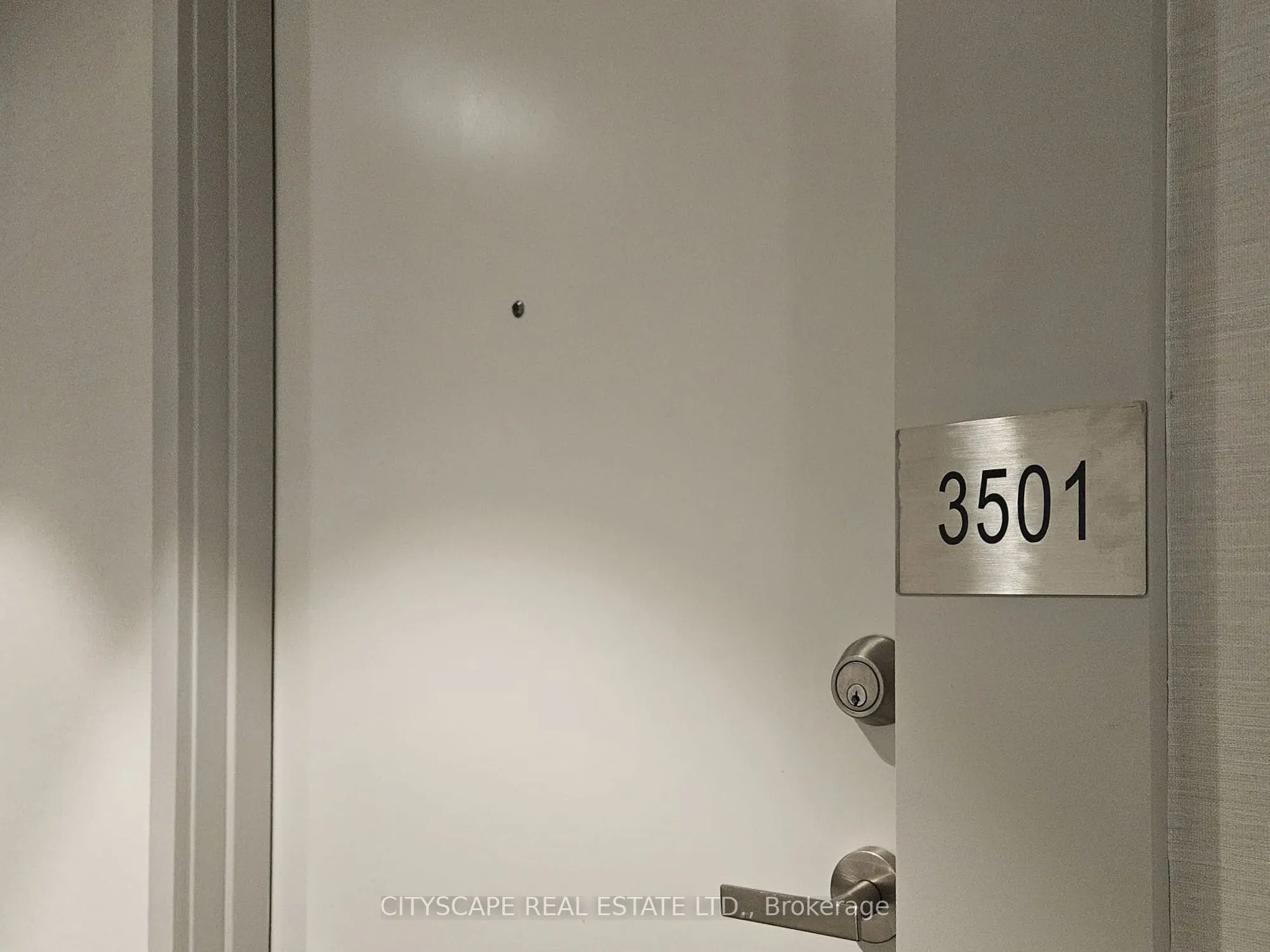 195 Redpath Avenue, #3501