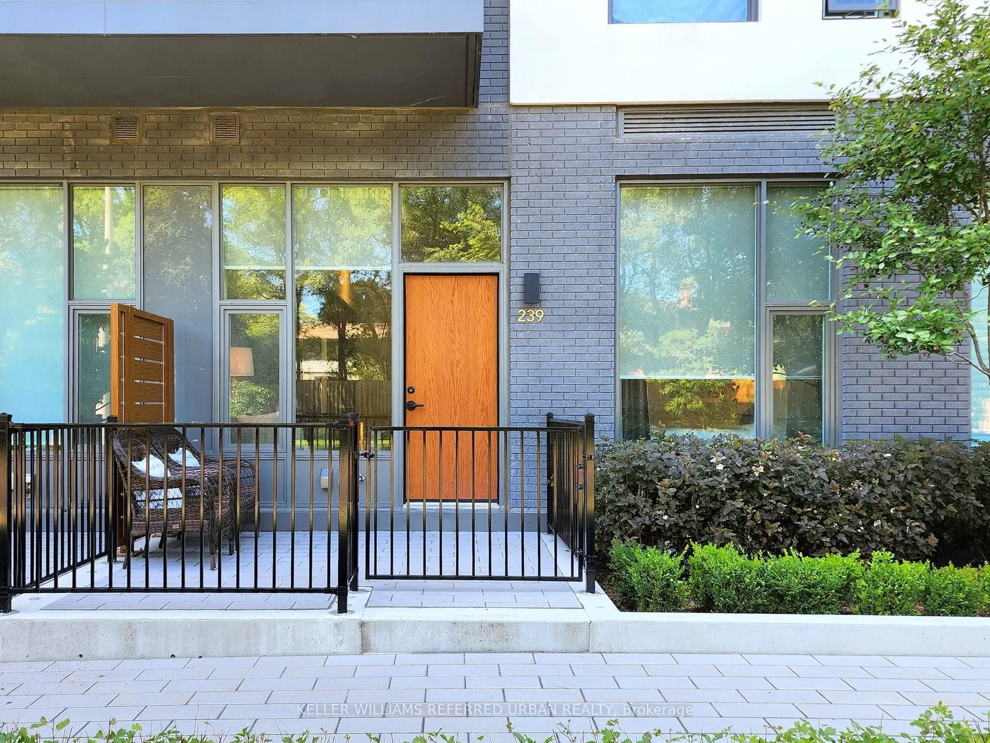 25 Adra Grado Way, #239