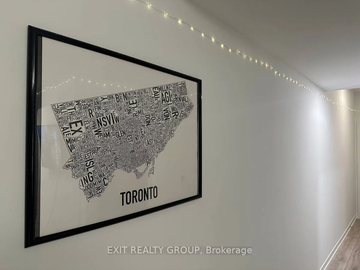 2020 Bathurst Street, #711