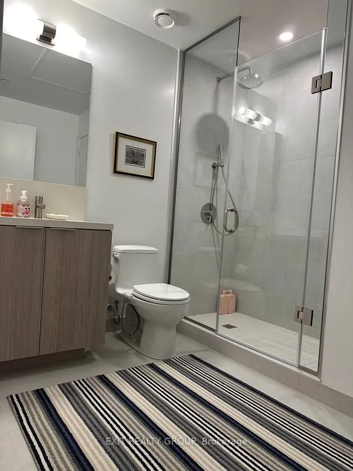 2020 Bathurst Street, #711