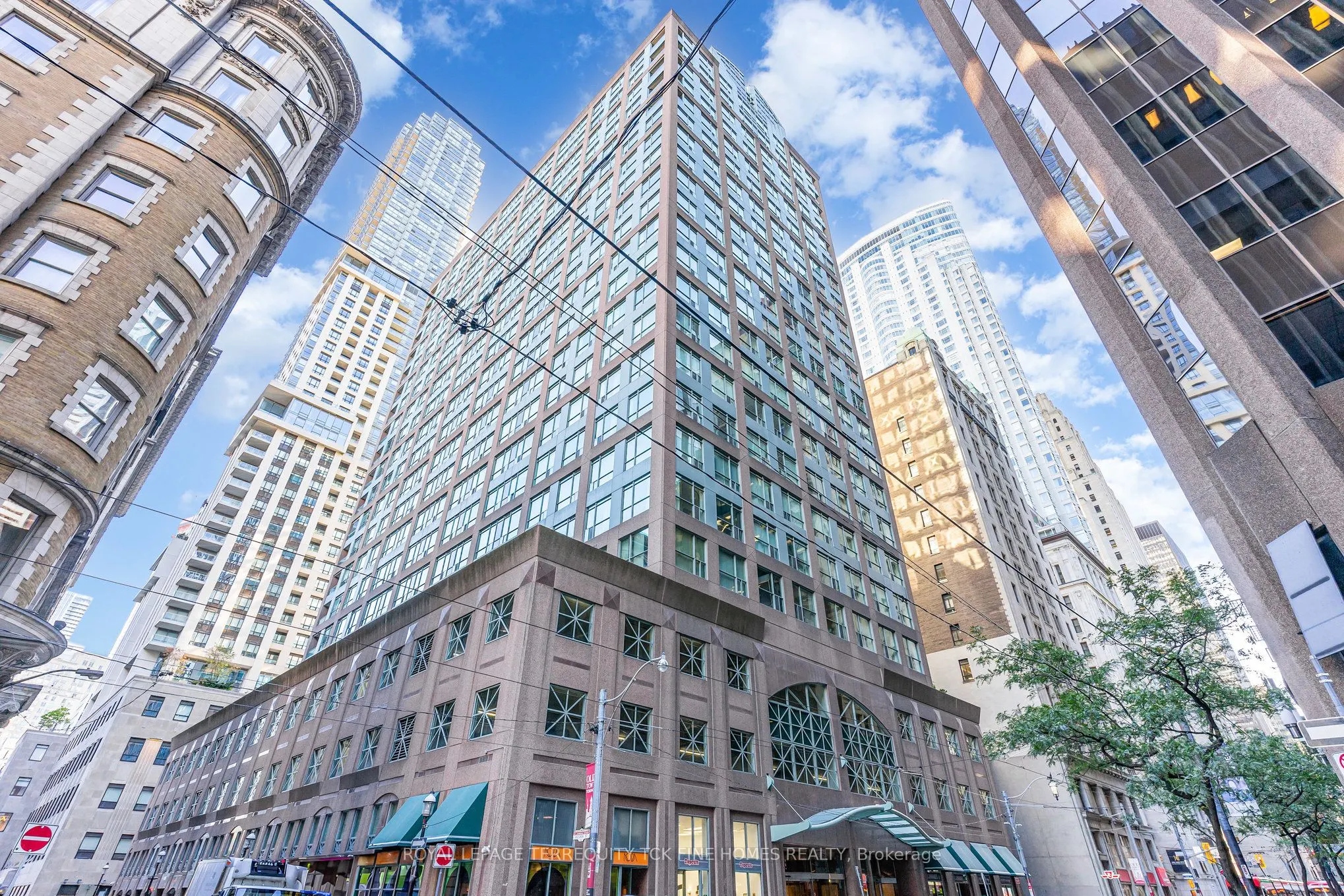 7 King Street E, #2105