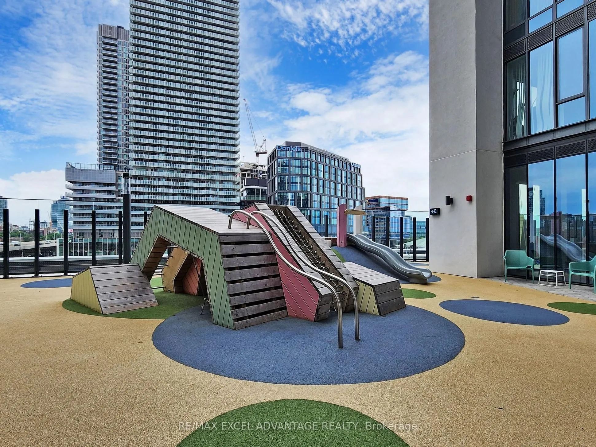 138 Downes Street, #6901