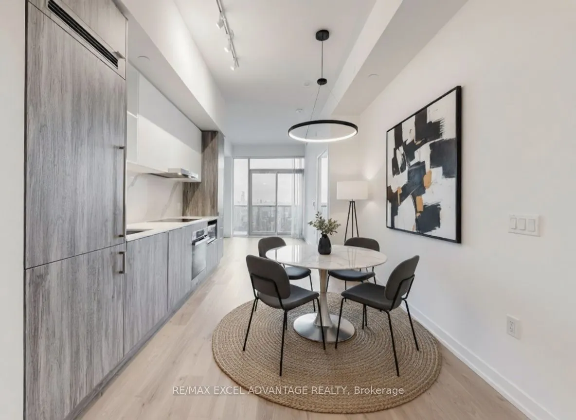 138 Downes Street, #6901