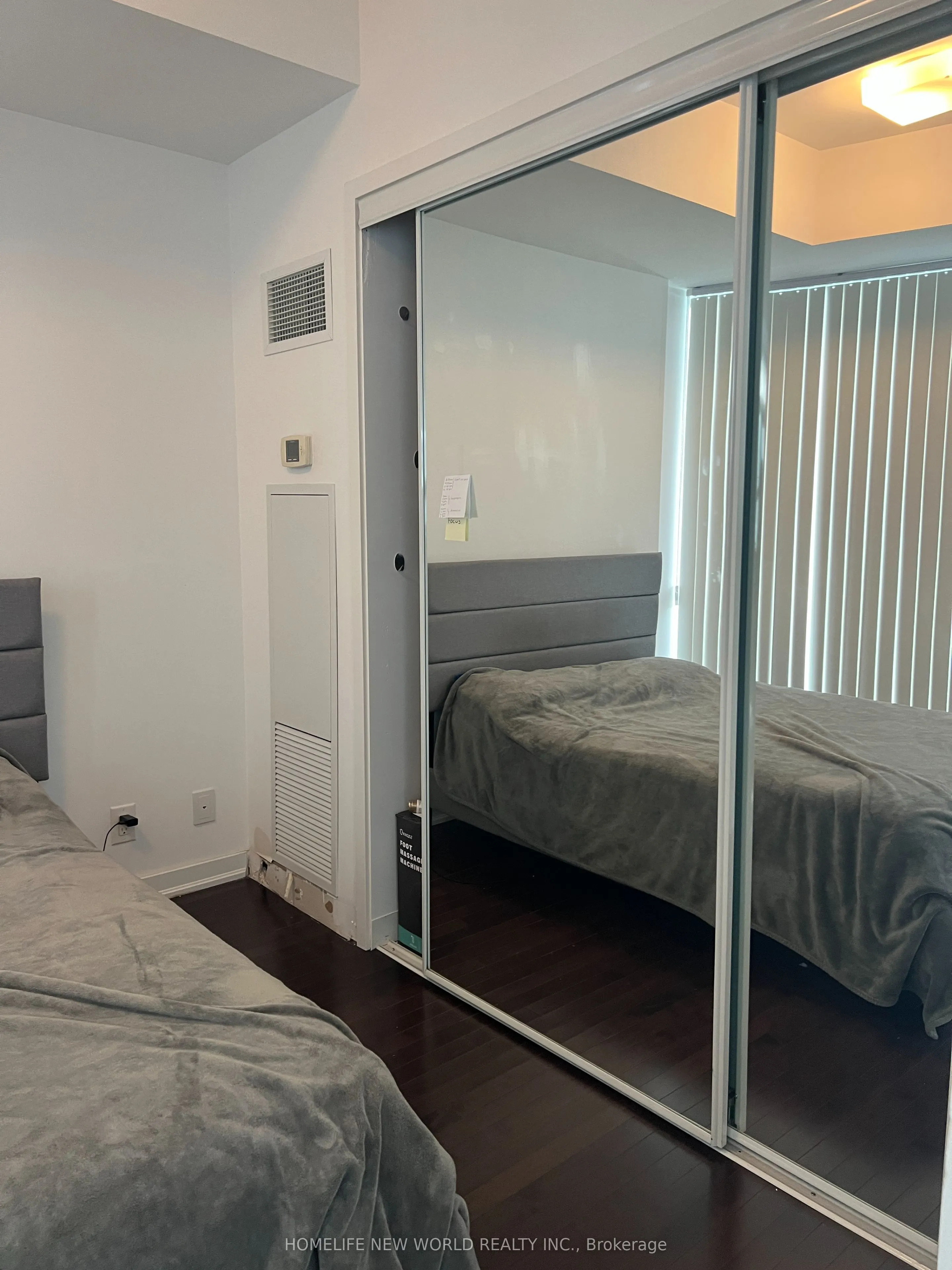 14 York Street, #4910