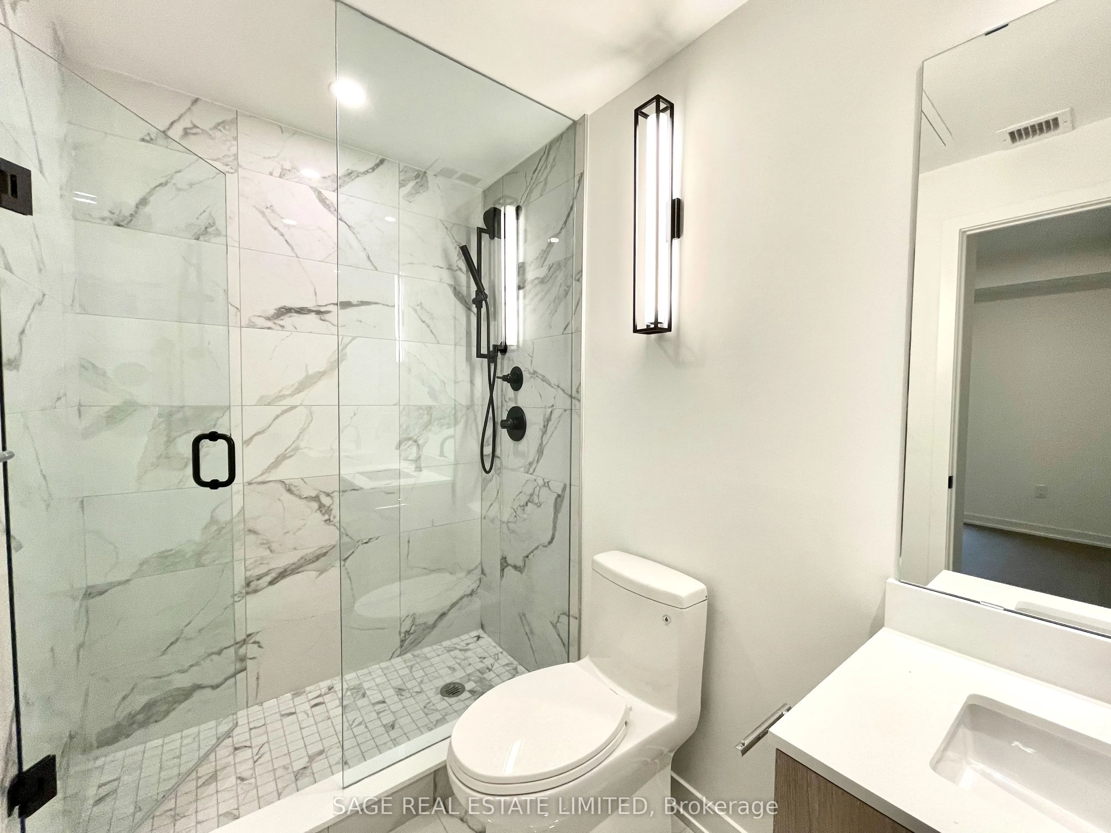 123 Portland Street, #703