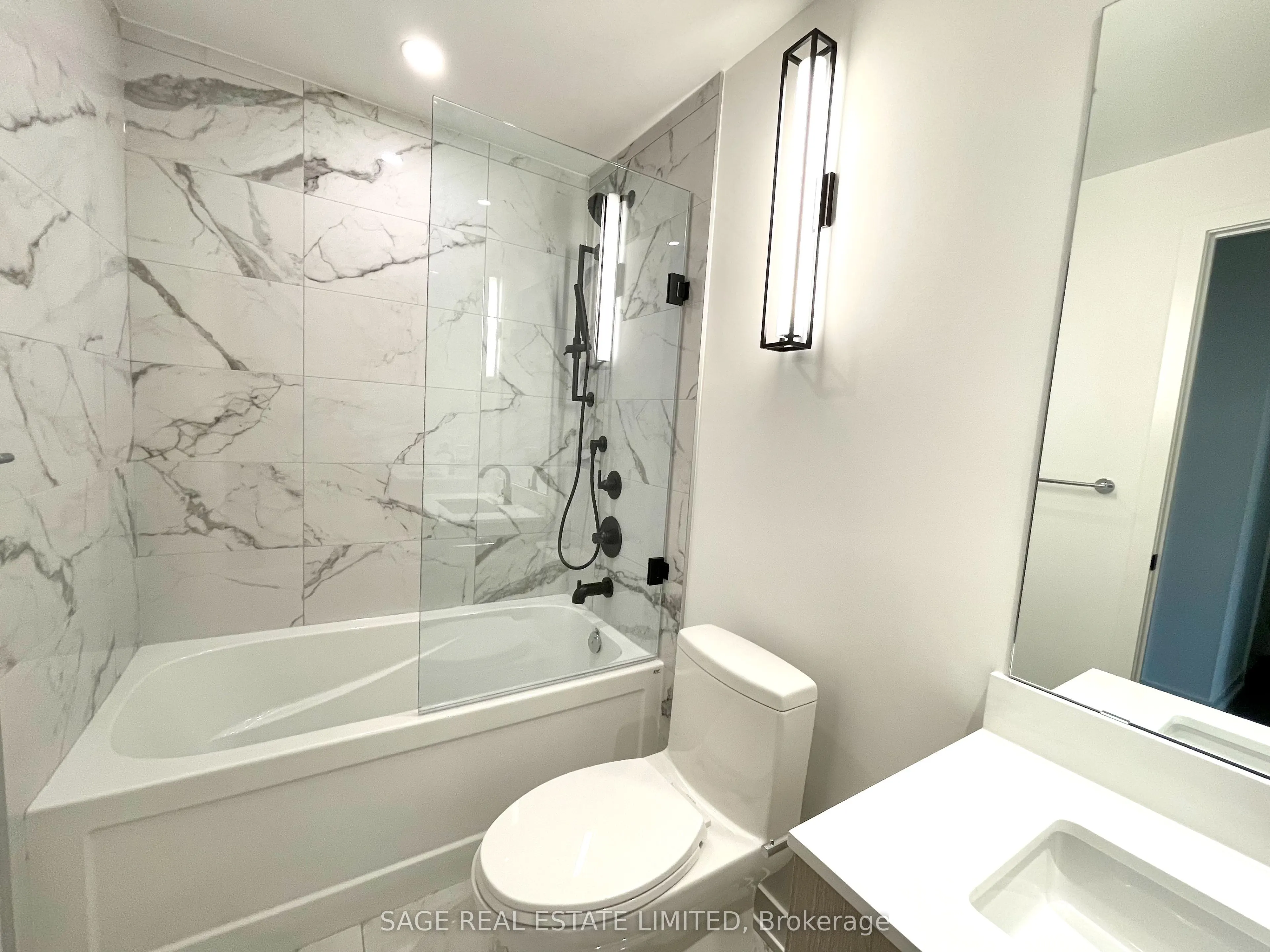 123 Portland Street, #703