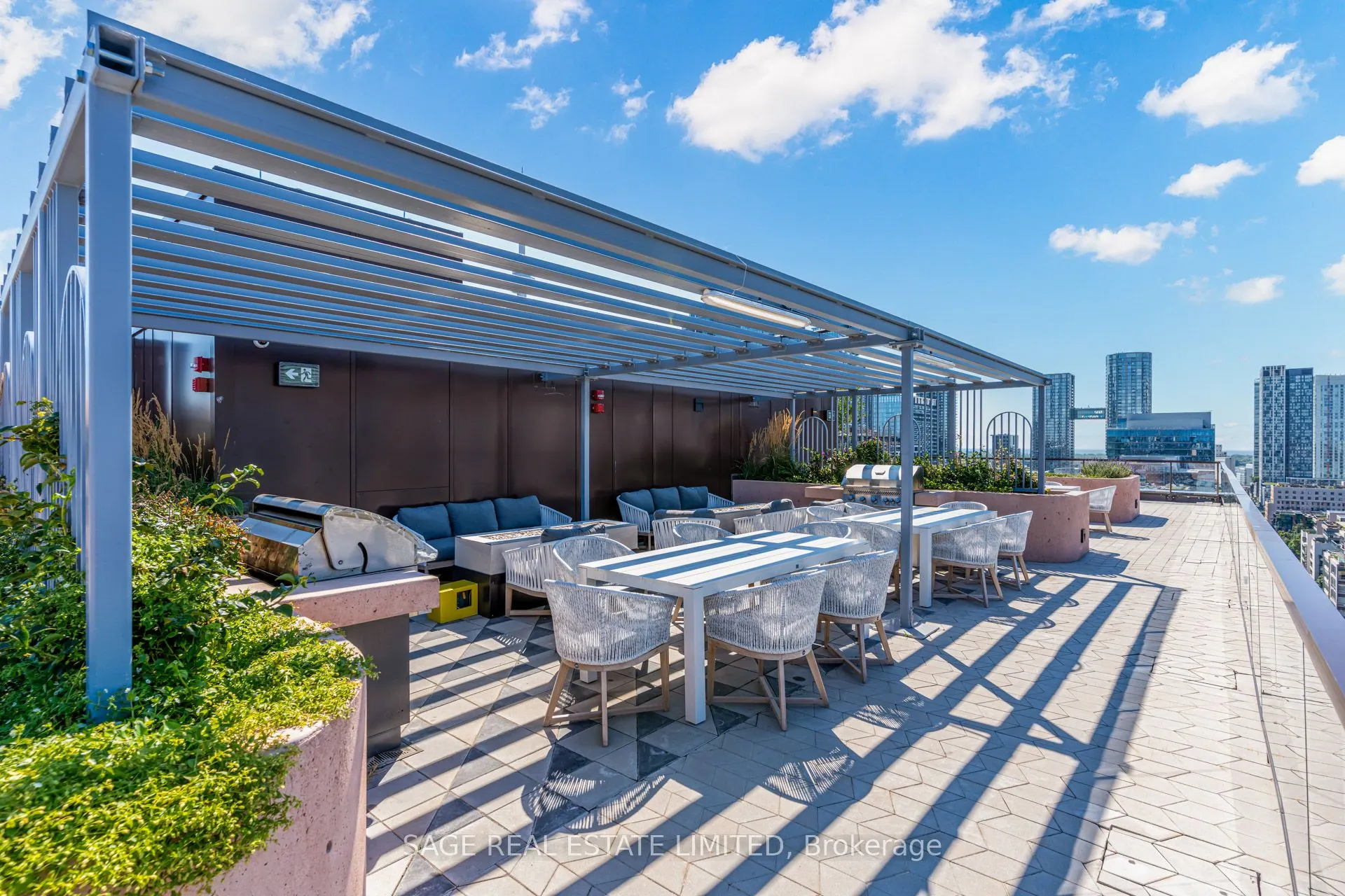 123 Portland Street, #703