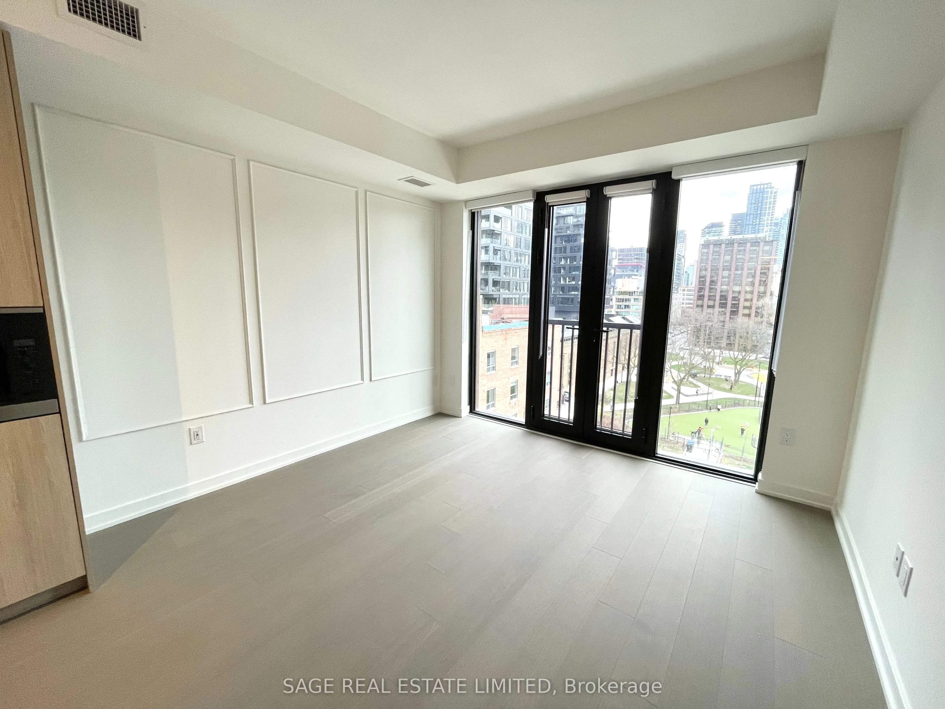 123 Portland Street, #703