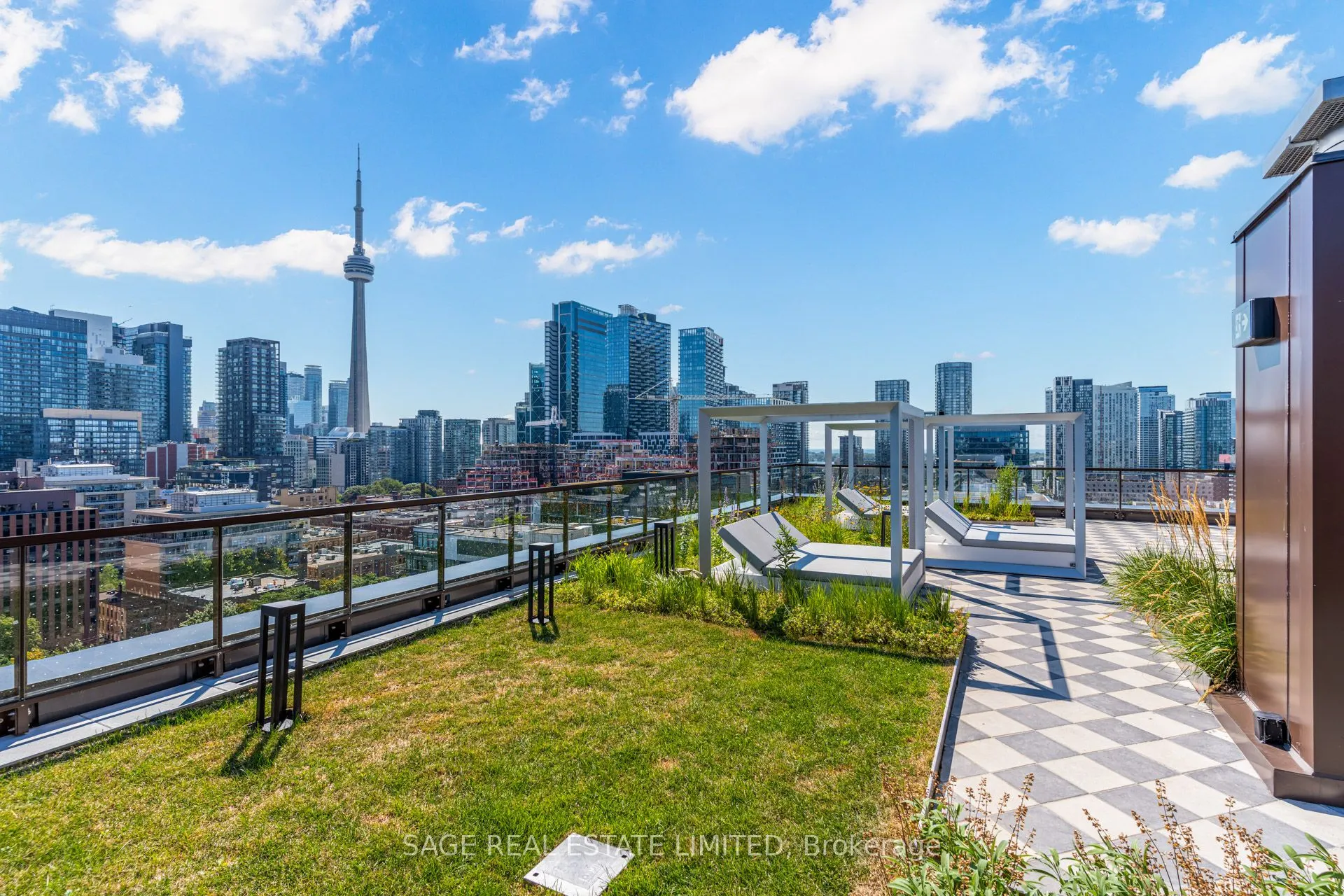 123 Portland Street, #703