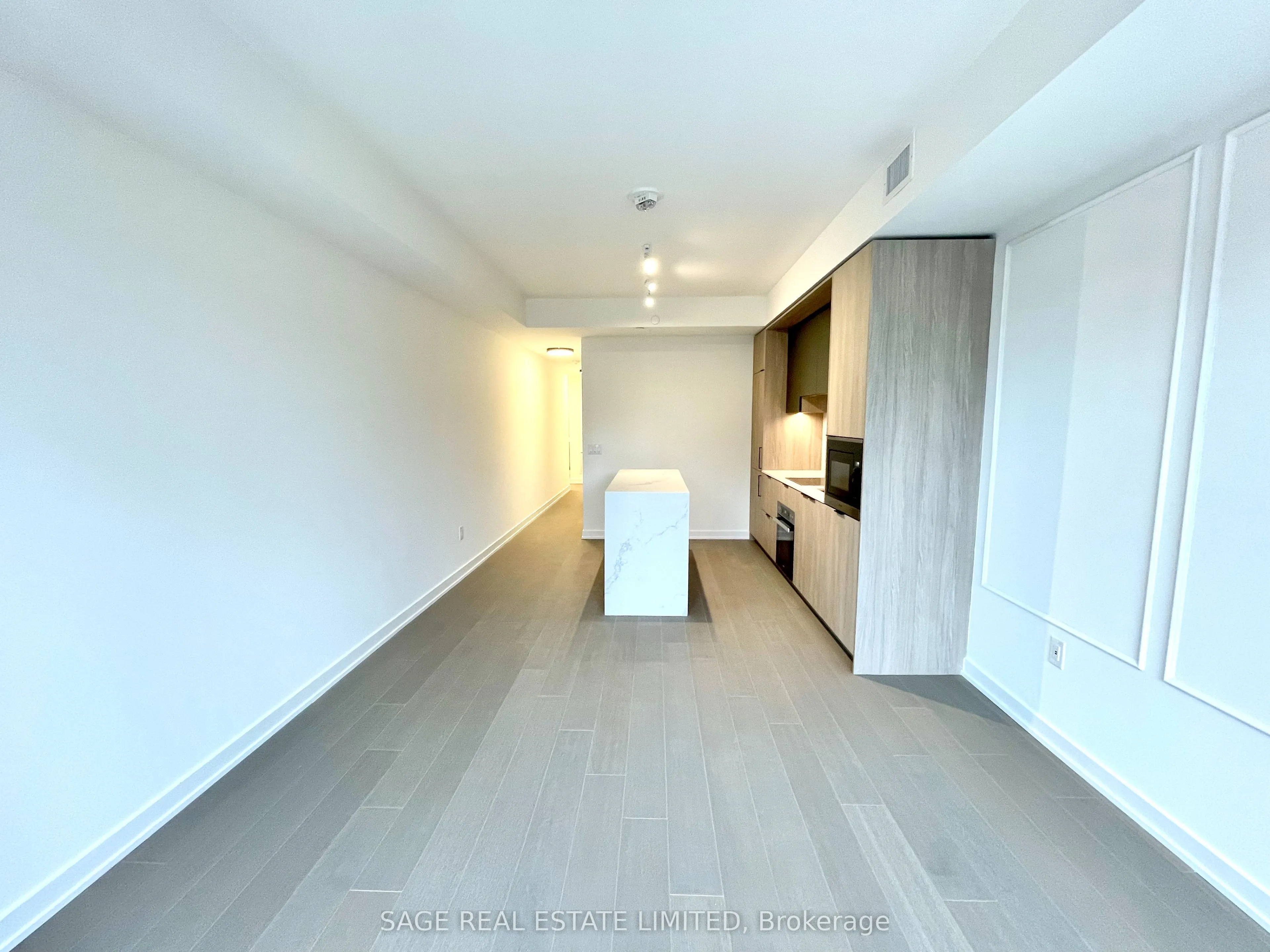 123 Portland Street, #703