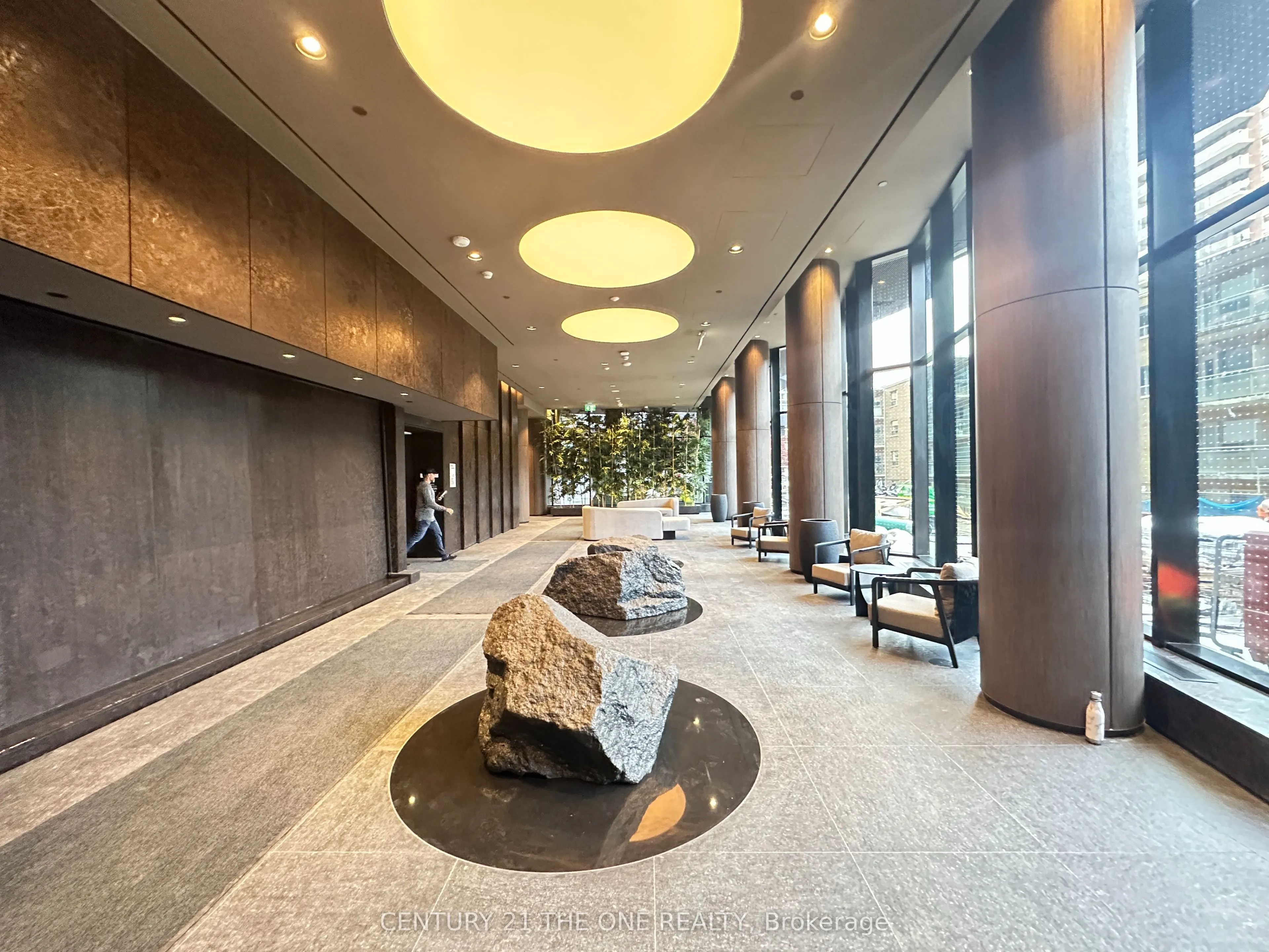 120 Broadway Avenue, #607