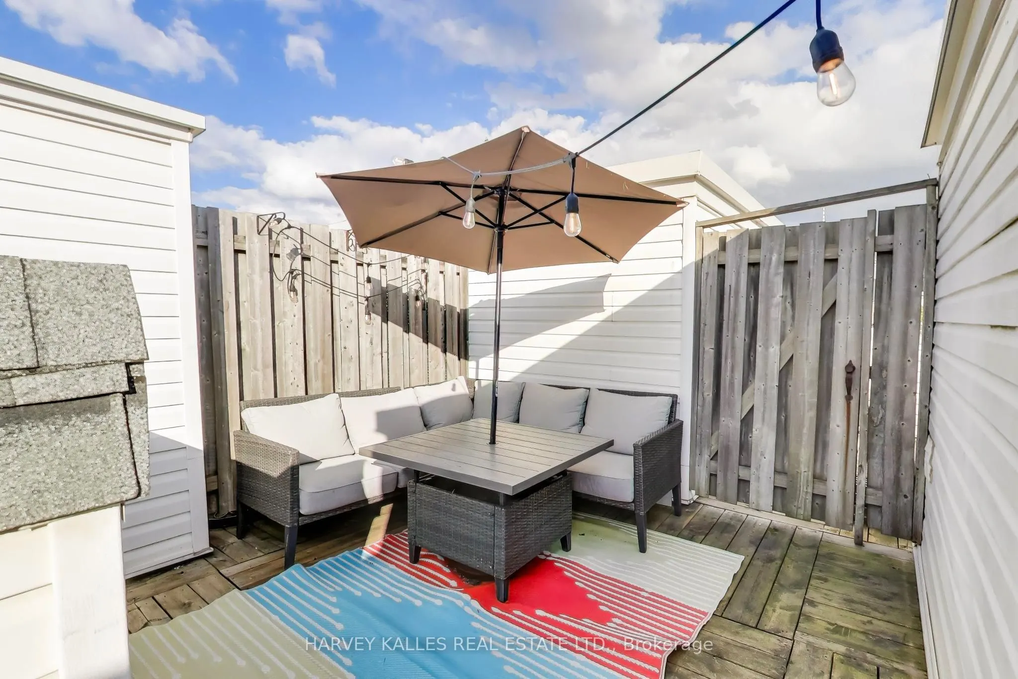 12 Sudbury Street, #3404