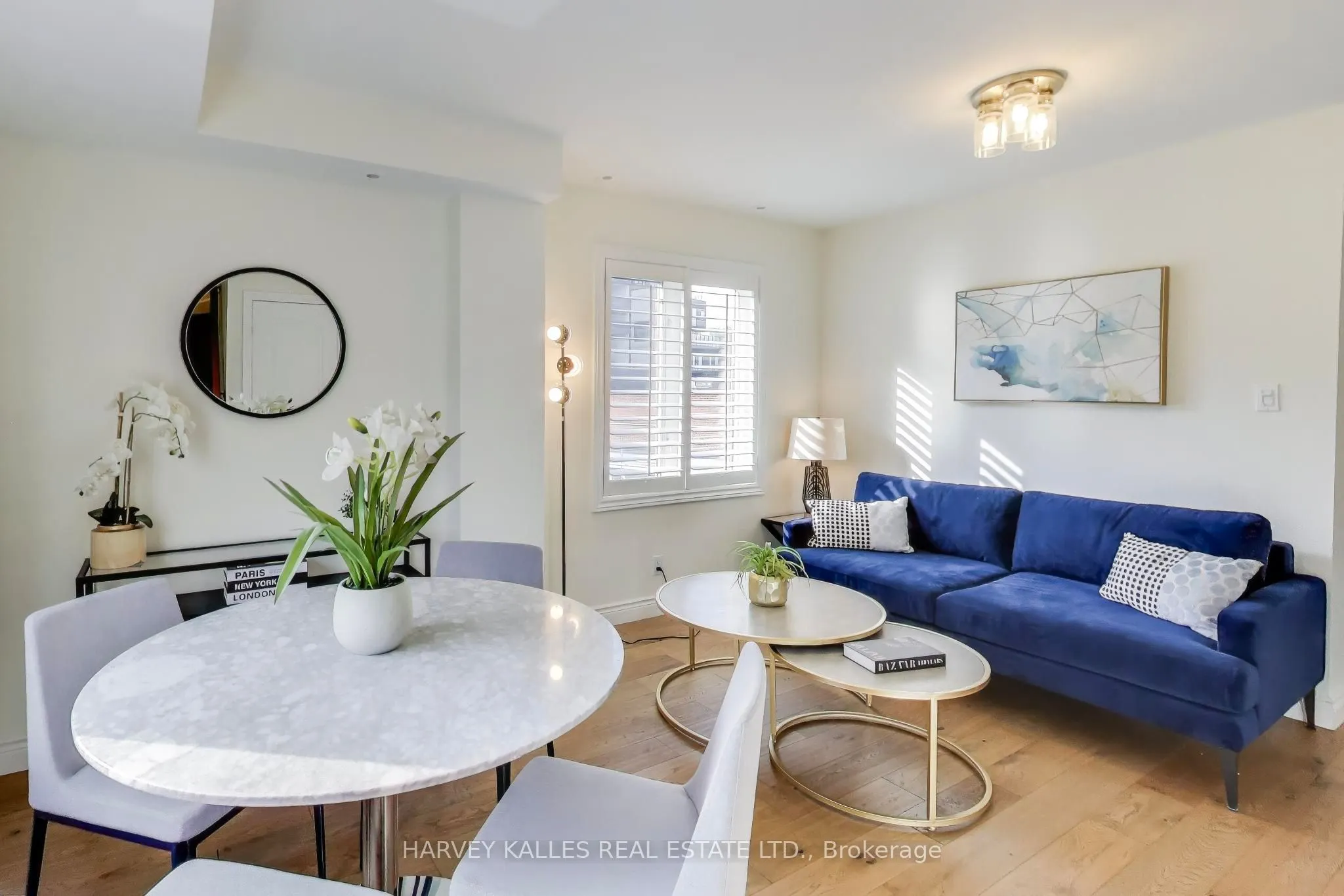 12 Sudbury Street, #3404