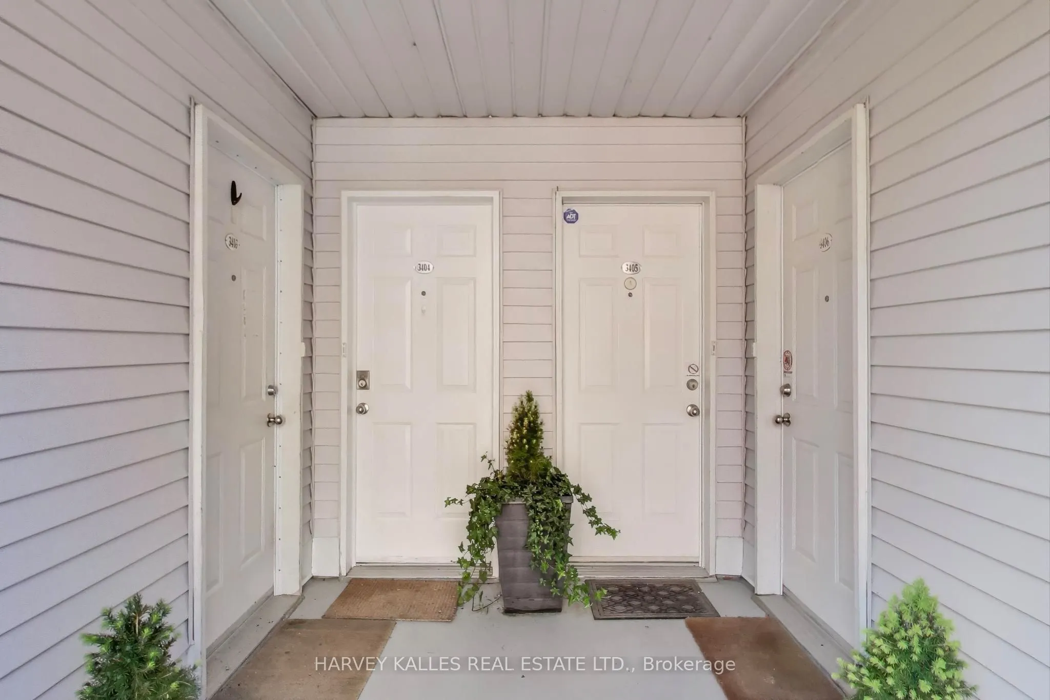 12 Sudbury Street, #3404