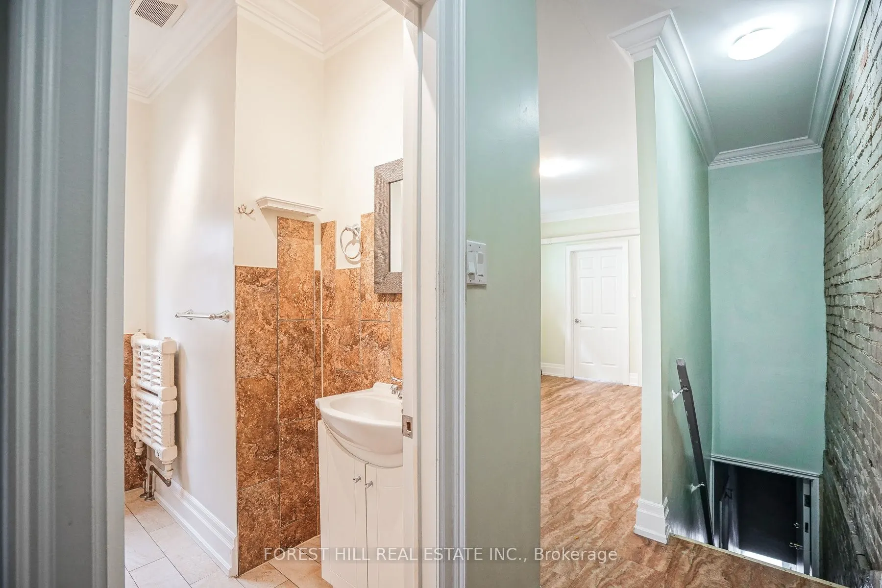 1491 Dundas Street W, #3