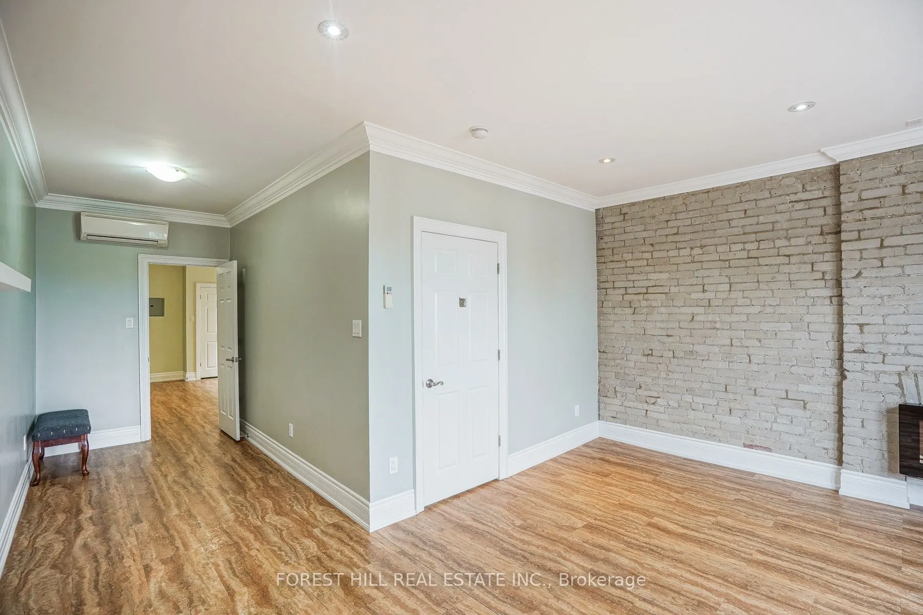 1491 Dundas Street W, #3