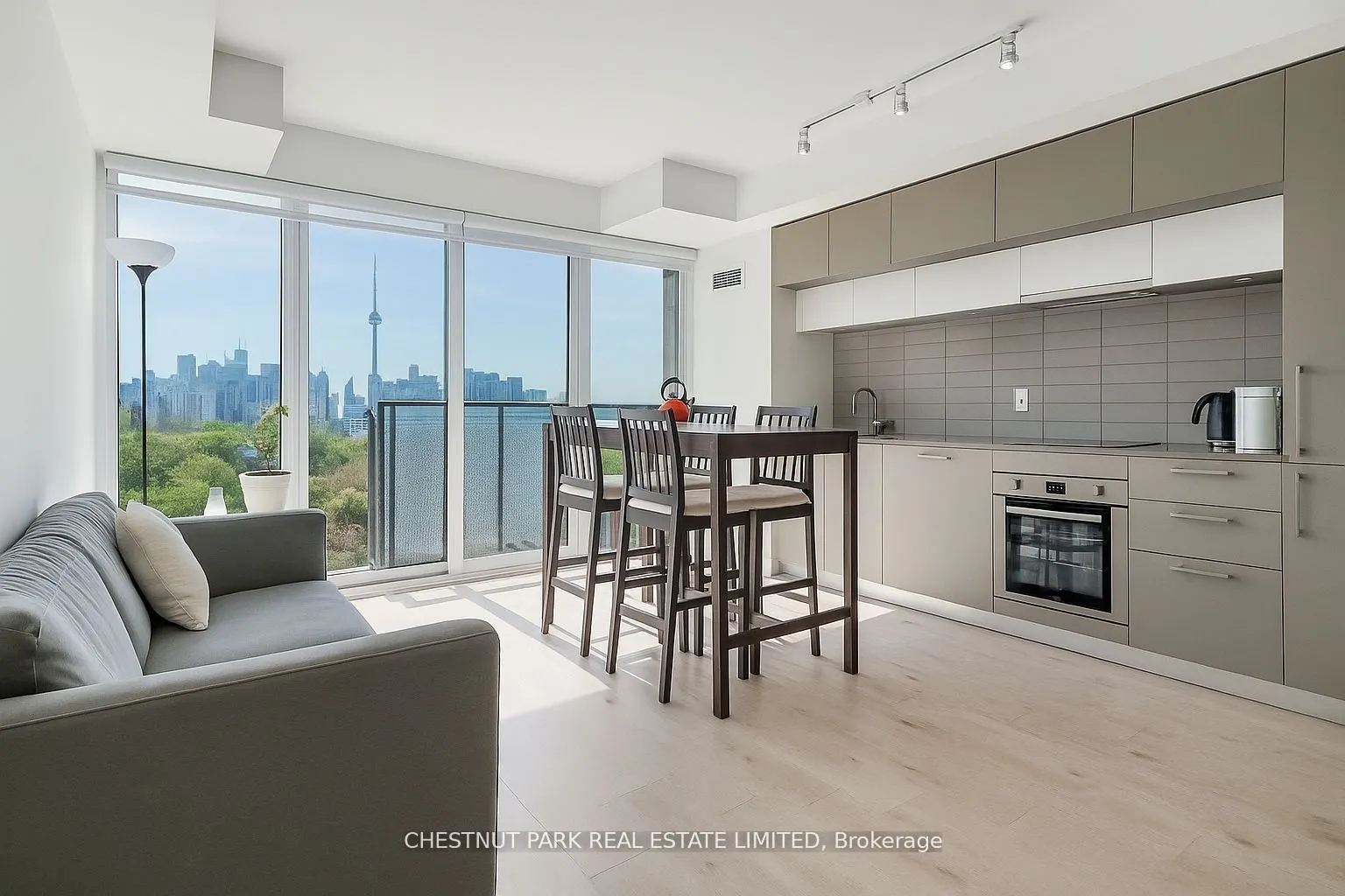 99 Foxbar Road, #1311