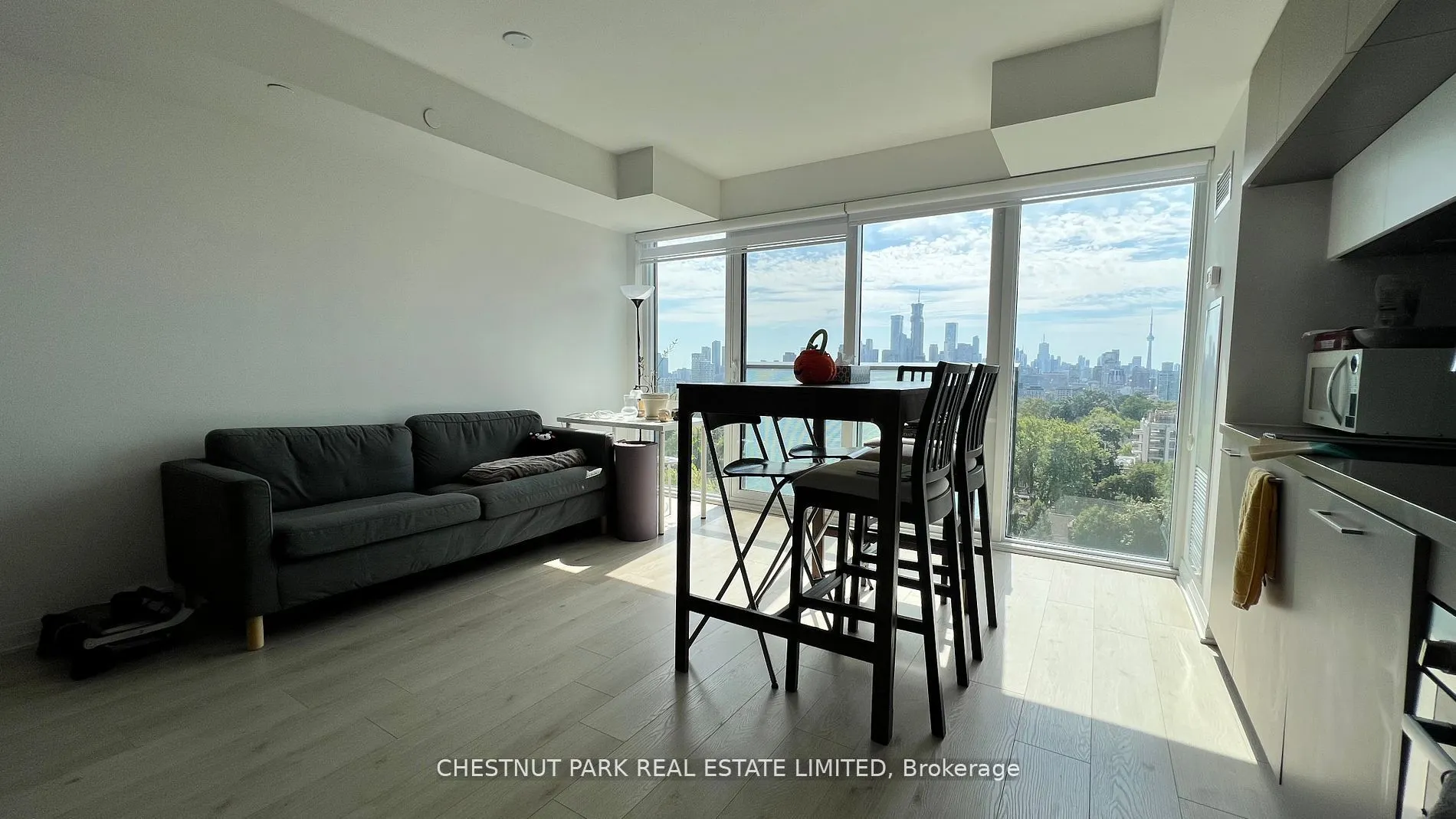 99 Foxbar Road, #1311