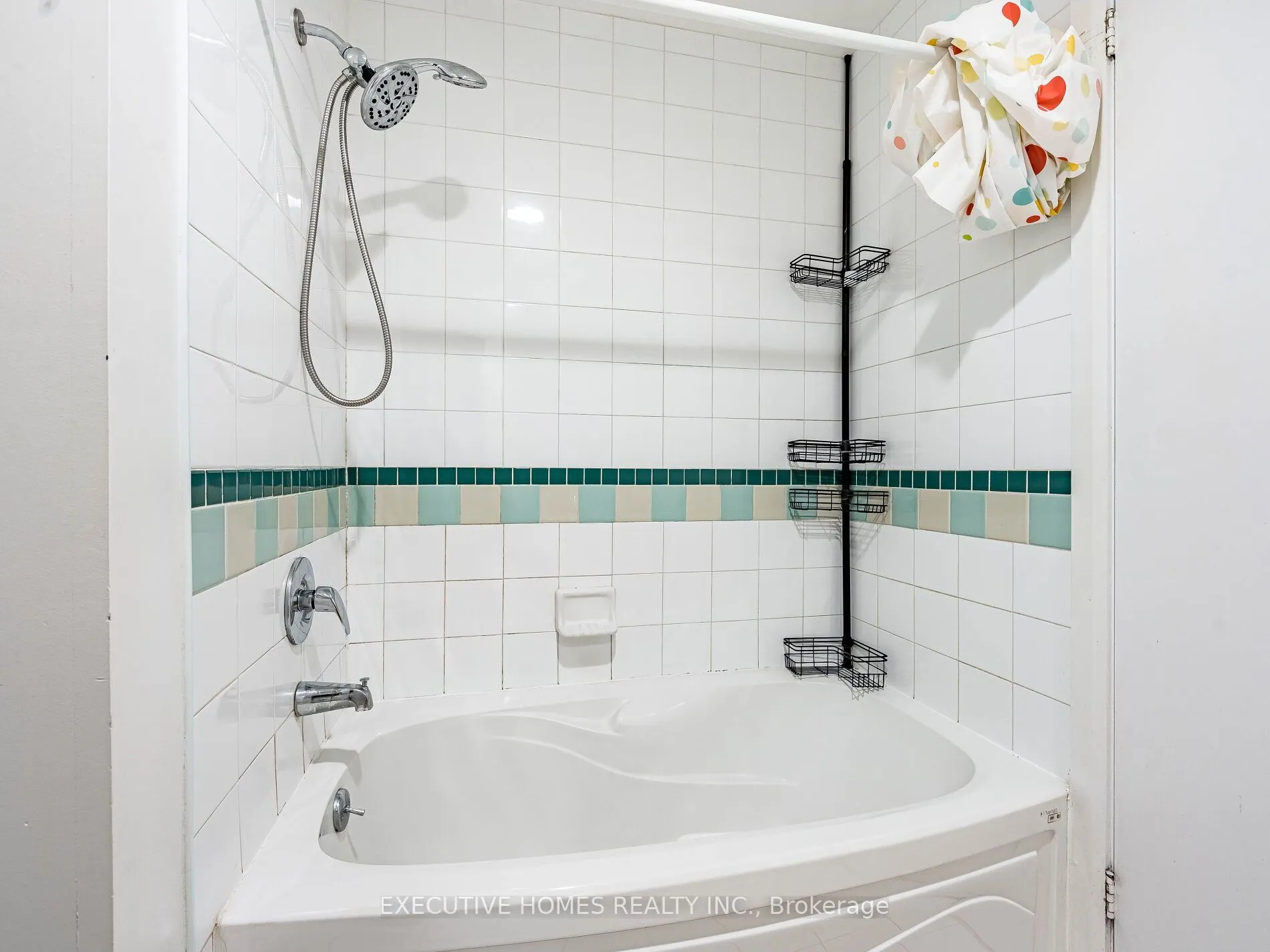 700 King Street W, #1004