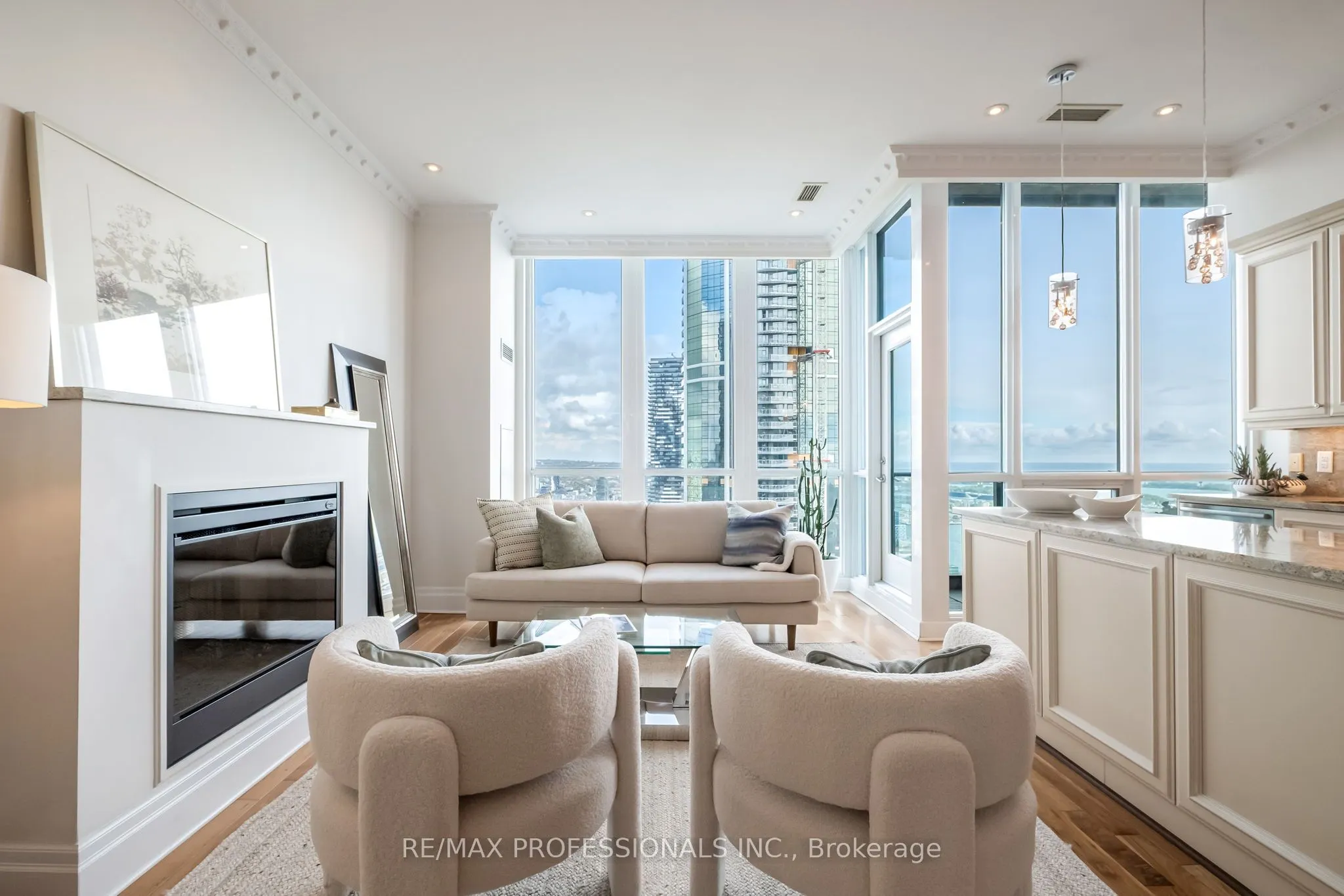 16 Harbour Street, #5304